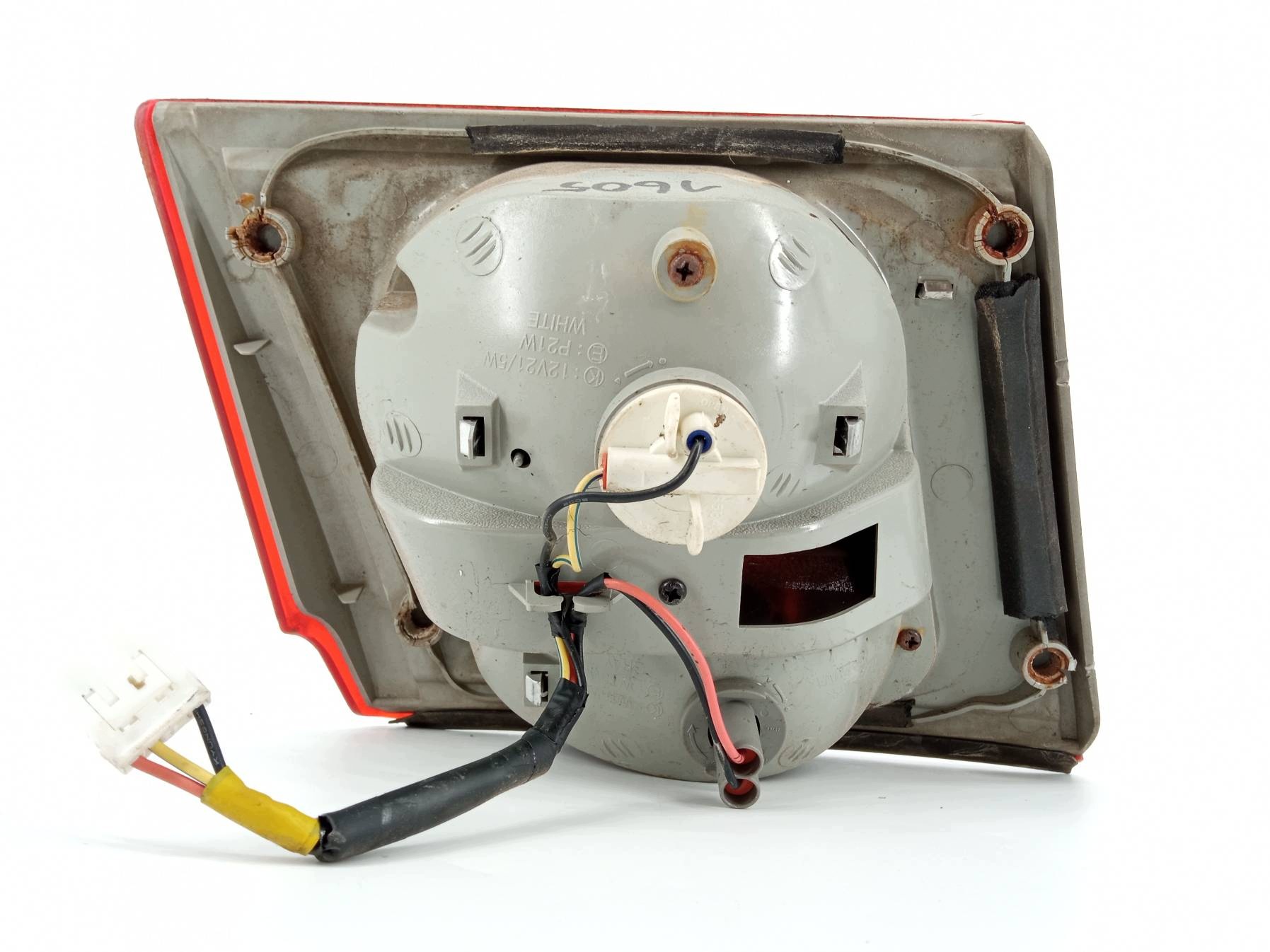 light rear part to the bonnet right Kia Carens II (2006-2012)