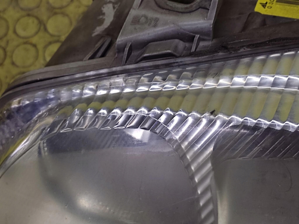 ALFA ROMEO 146 REFLEKTOR light left front 0301186201