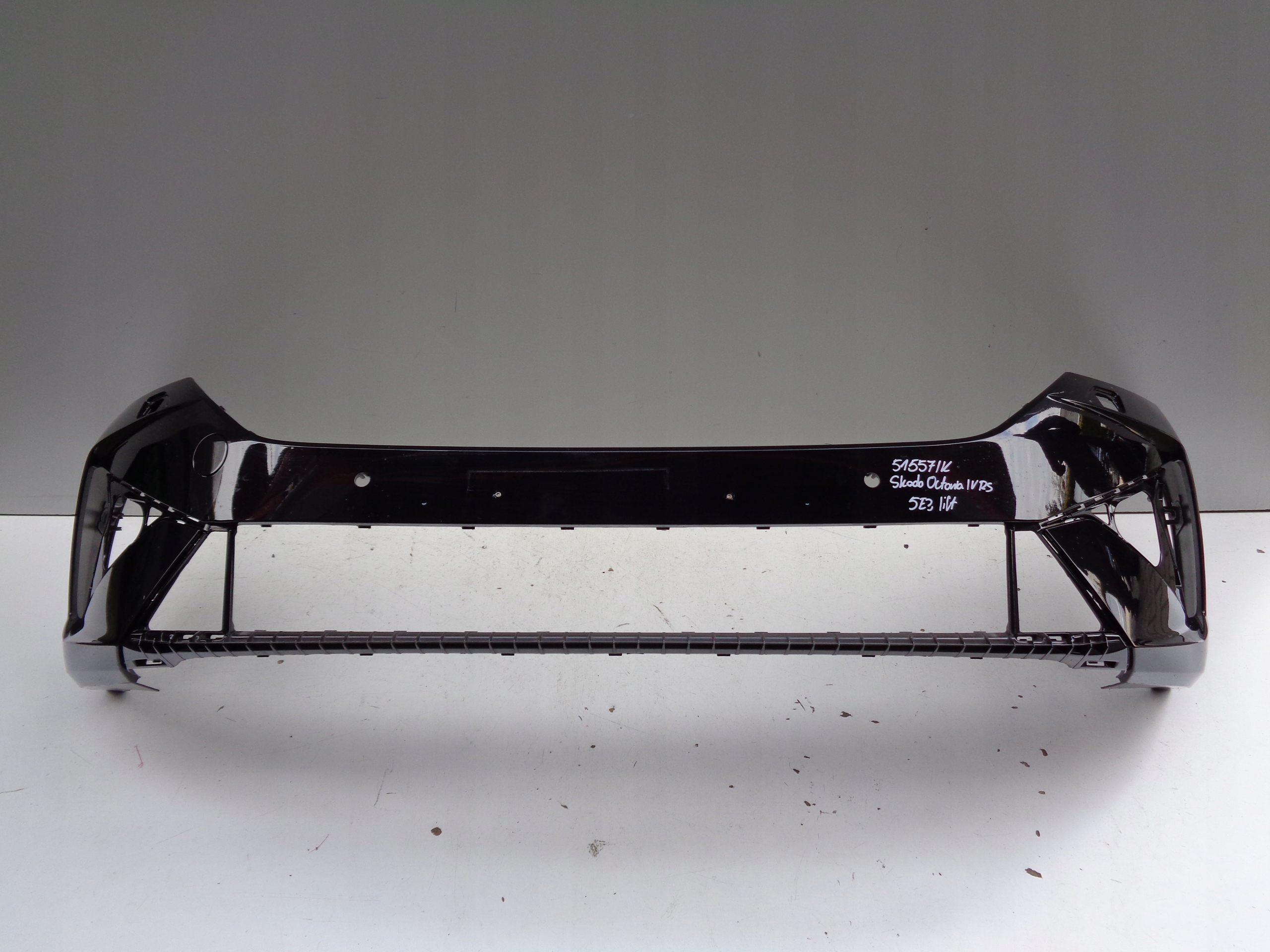 front bumper SKODA OCTAVIA IV 4 RS 5E3 23- LIFT NR 51557