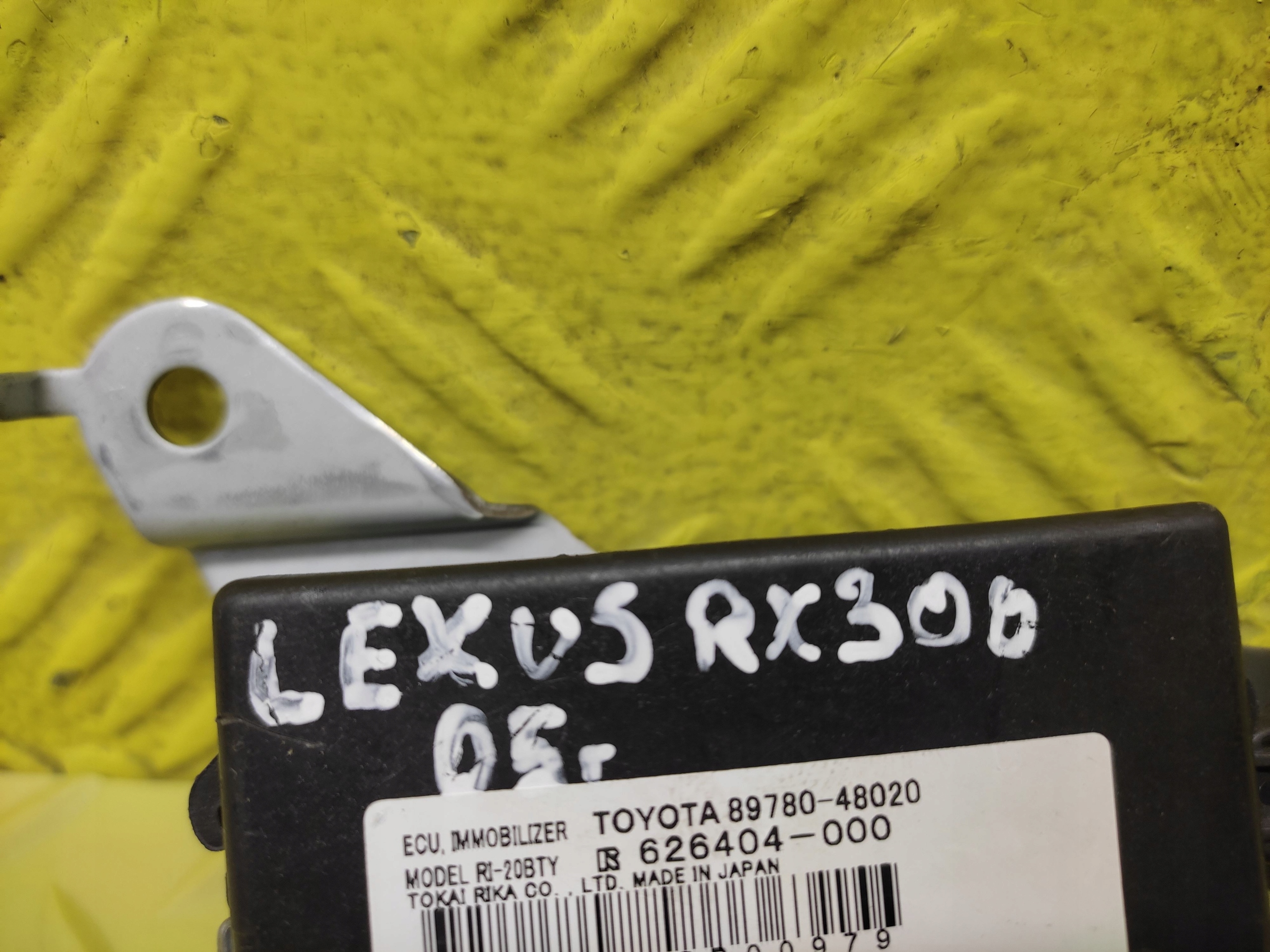 LEXUS RX300 modulo IMMO 8978048020