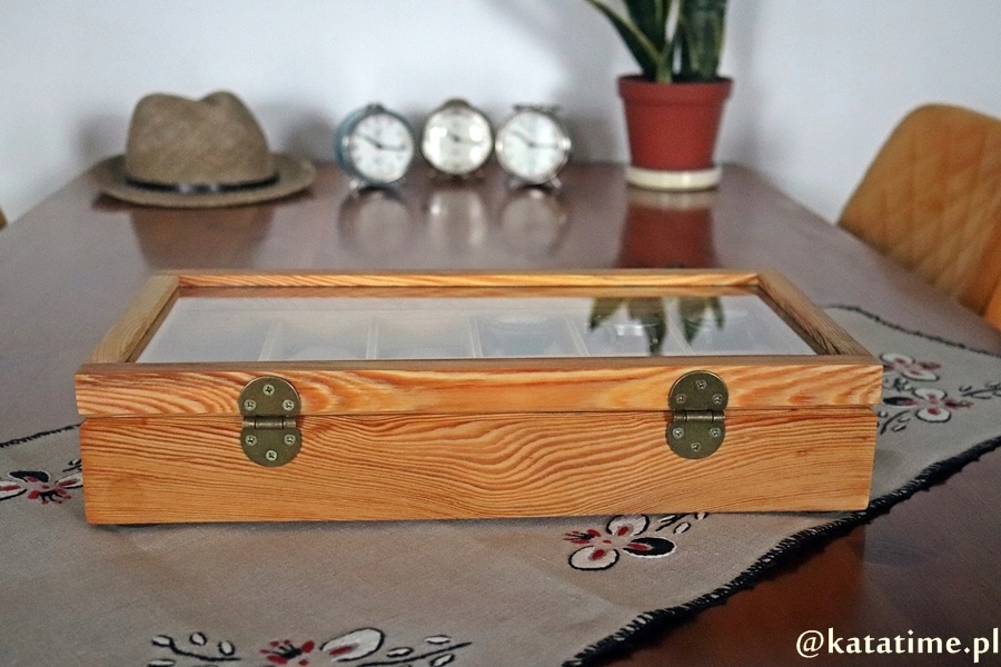SKRZYNECZKA KASETKA PUDEŁKO BOX NA 10 ZEGARKÓW DREWNIANA ROBIONA RĘCZNIE EAN (GTIN) 48000000005159