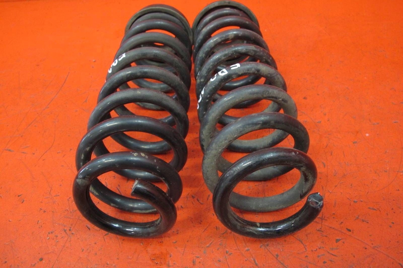 BMW 3 E90 LCI LIFT springs springing rear part rear. KOMPLET