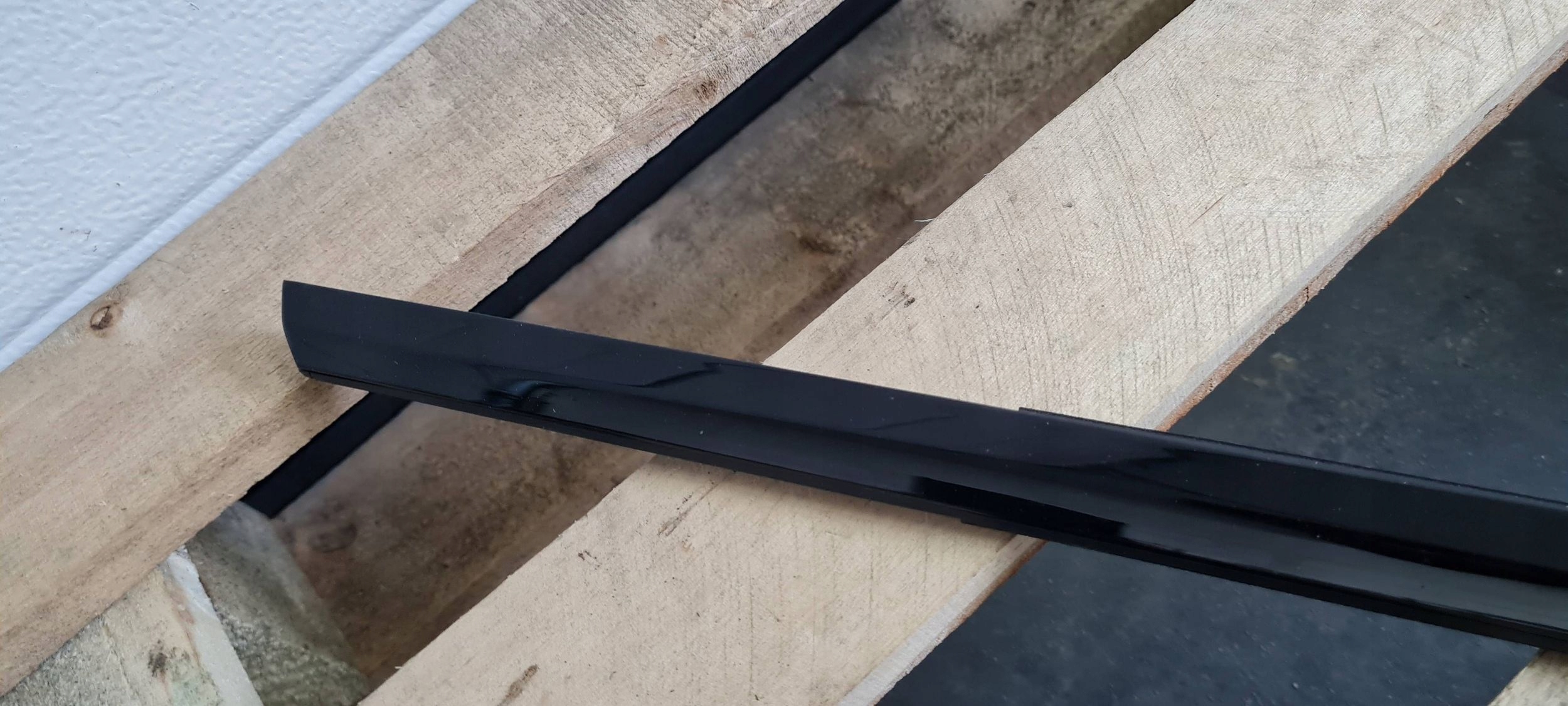 A6 C8 4K moulding dust door left left rear part SLINE PIANO 4K0839475A