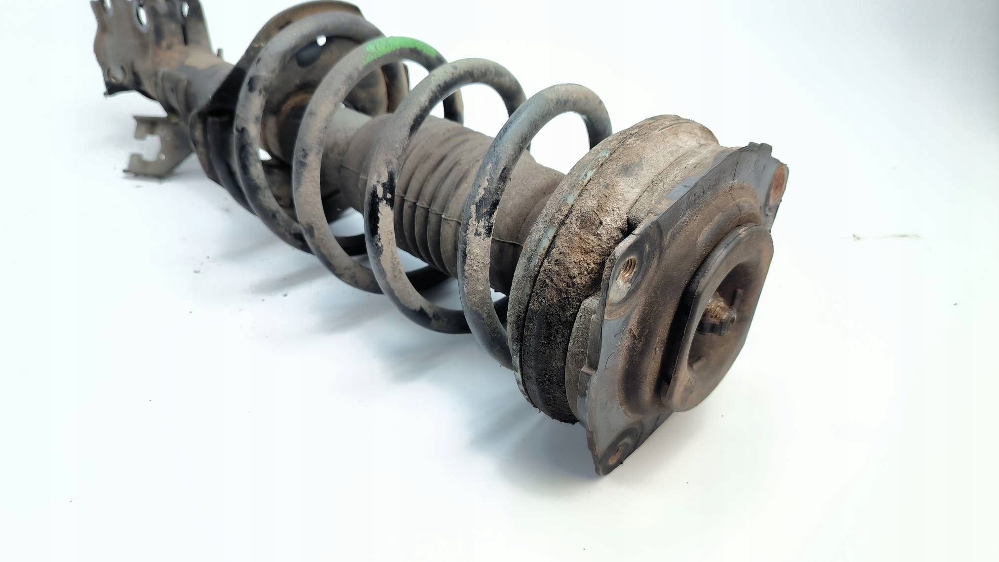 shock absorber left front NISSAN NV 200