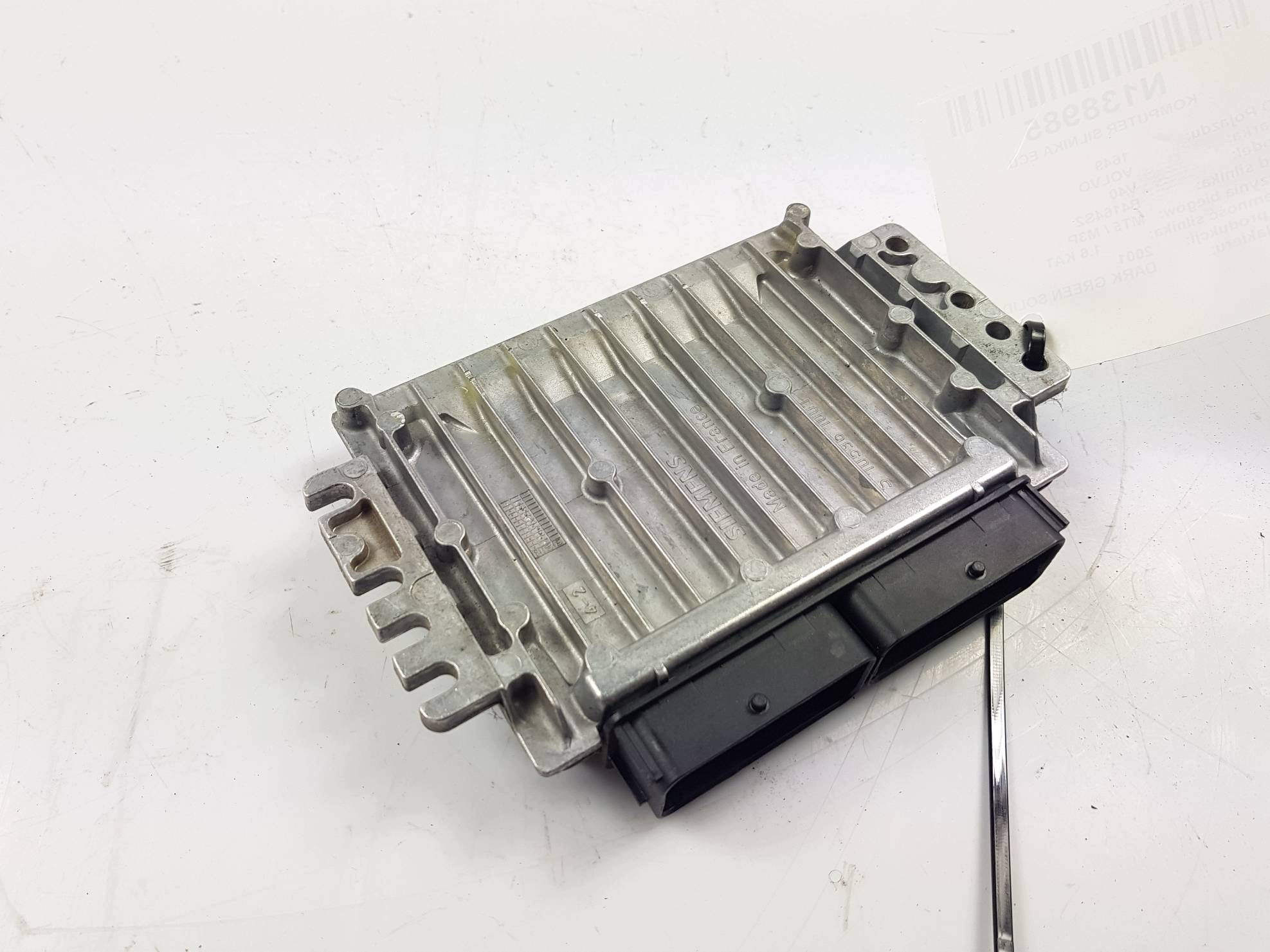 computer of the engine ECU P30614300 V40