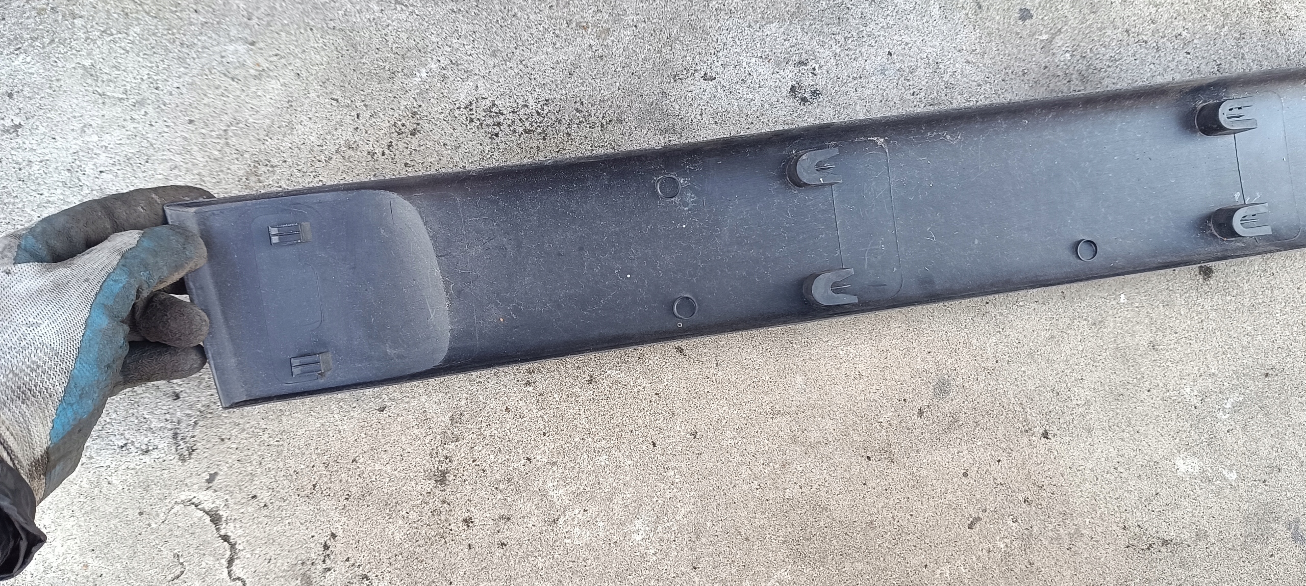 moulding door right front PEUGEOT PARTNER 9620864377