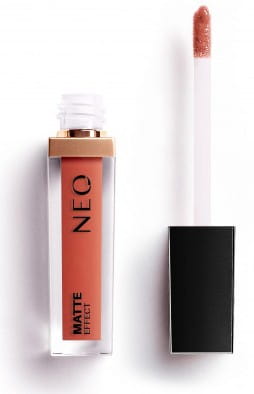 

Neo Make Up Pomadka Matowa W Płynie 11 Camelia