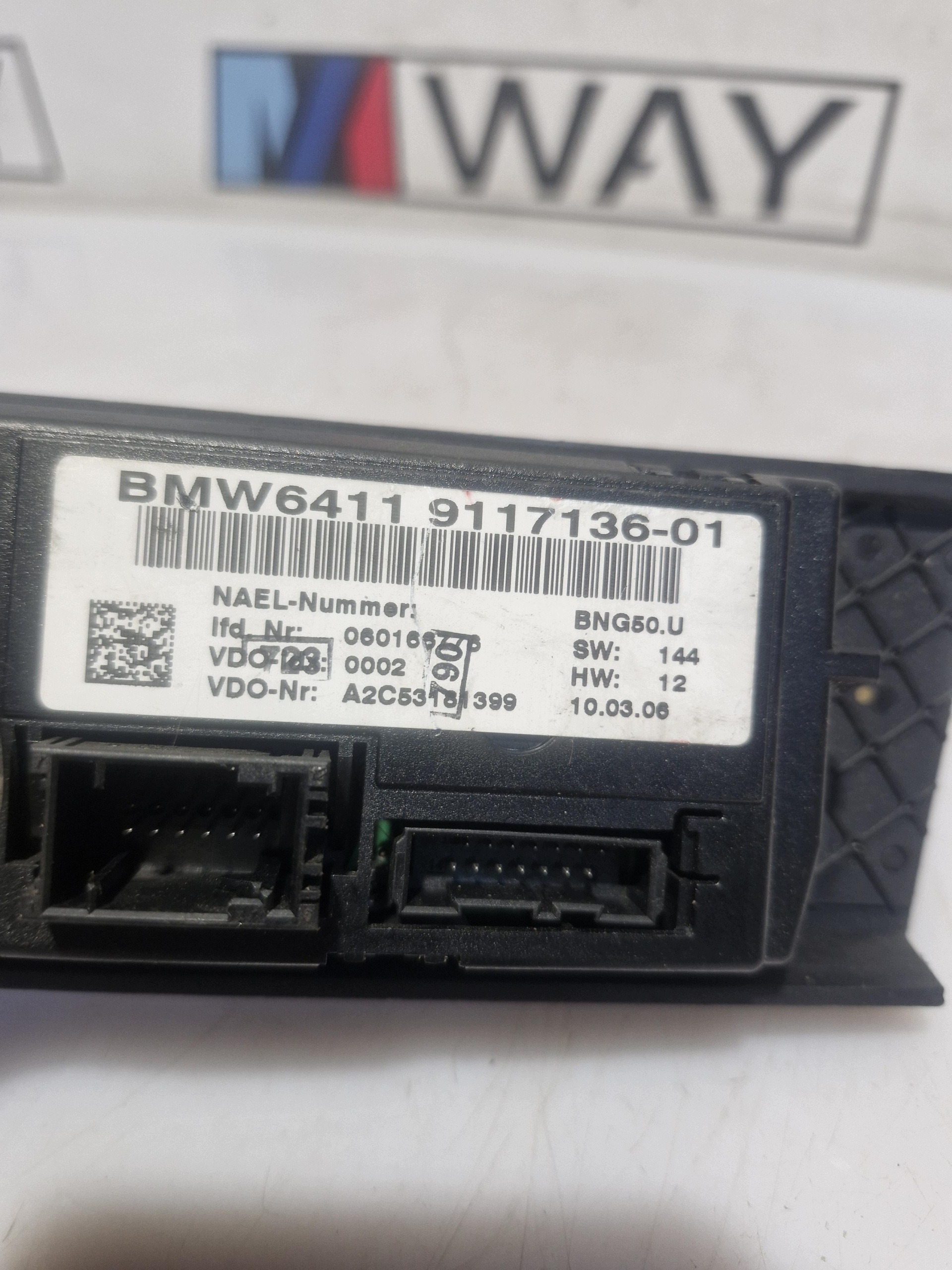 9117136 BMW E81 E82 E84 E87 E88 E90 E91 E92 E93 PANEL klímy klimatizácii