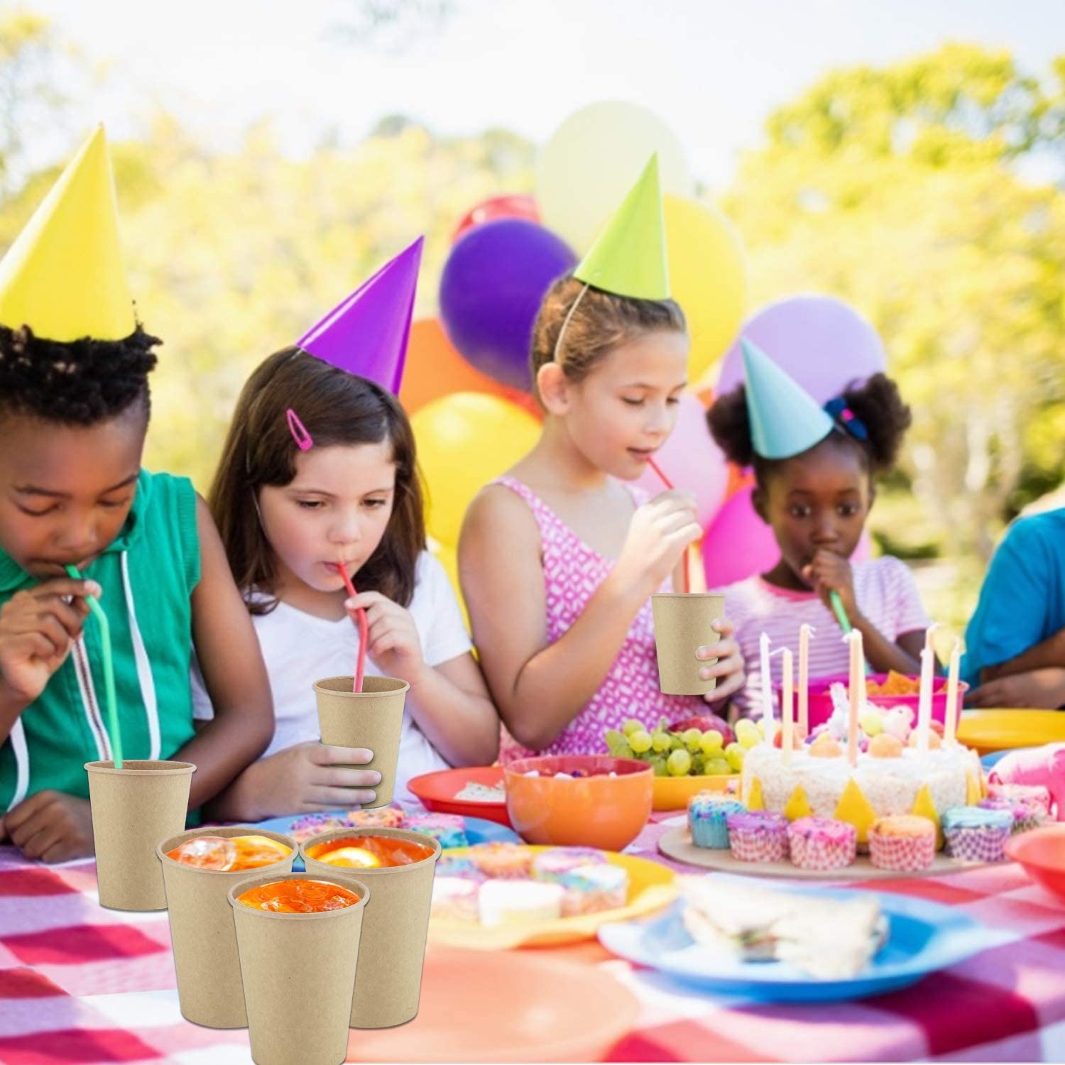 Zestaw 100 sztuk na grilla piknik EKOLOGICZNE kubki sztućce talerze 25 osób Marka bez marki