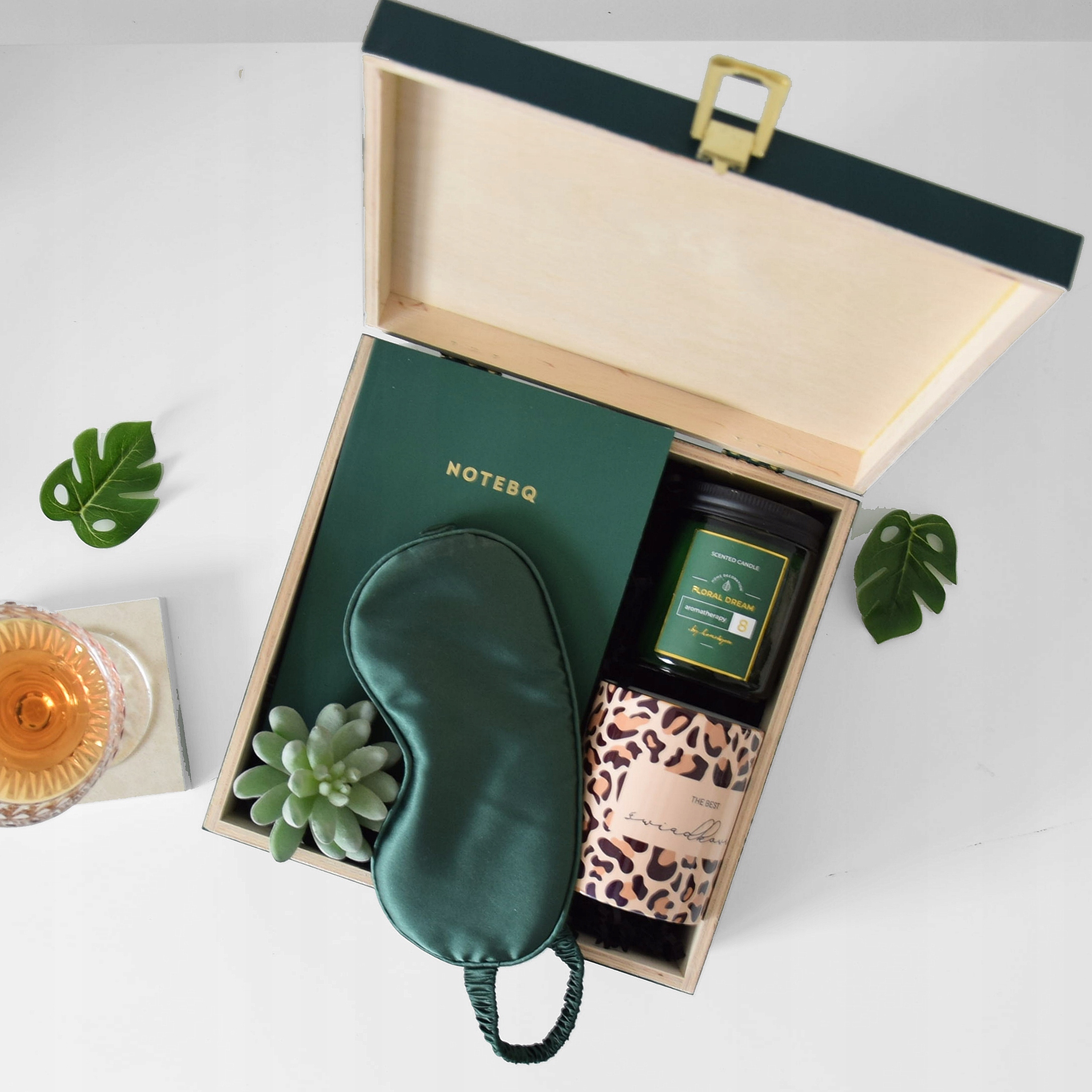 PREZENT FIRMOWY PREZENTY DLA FIRM ŚWIĘTA GIFTBOX 7 Waga 3 kg