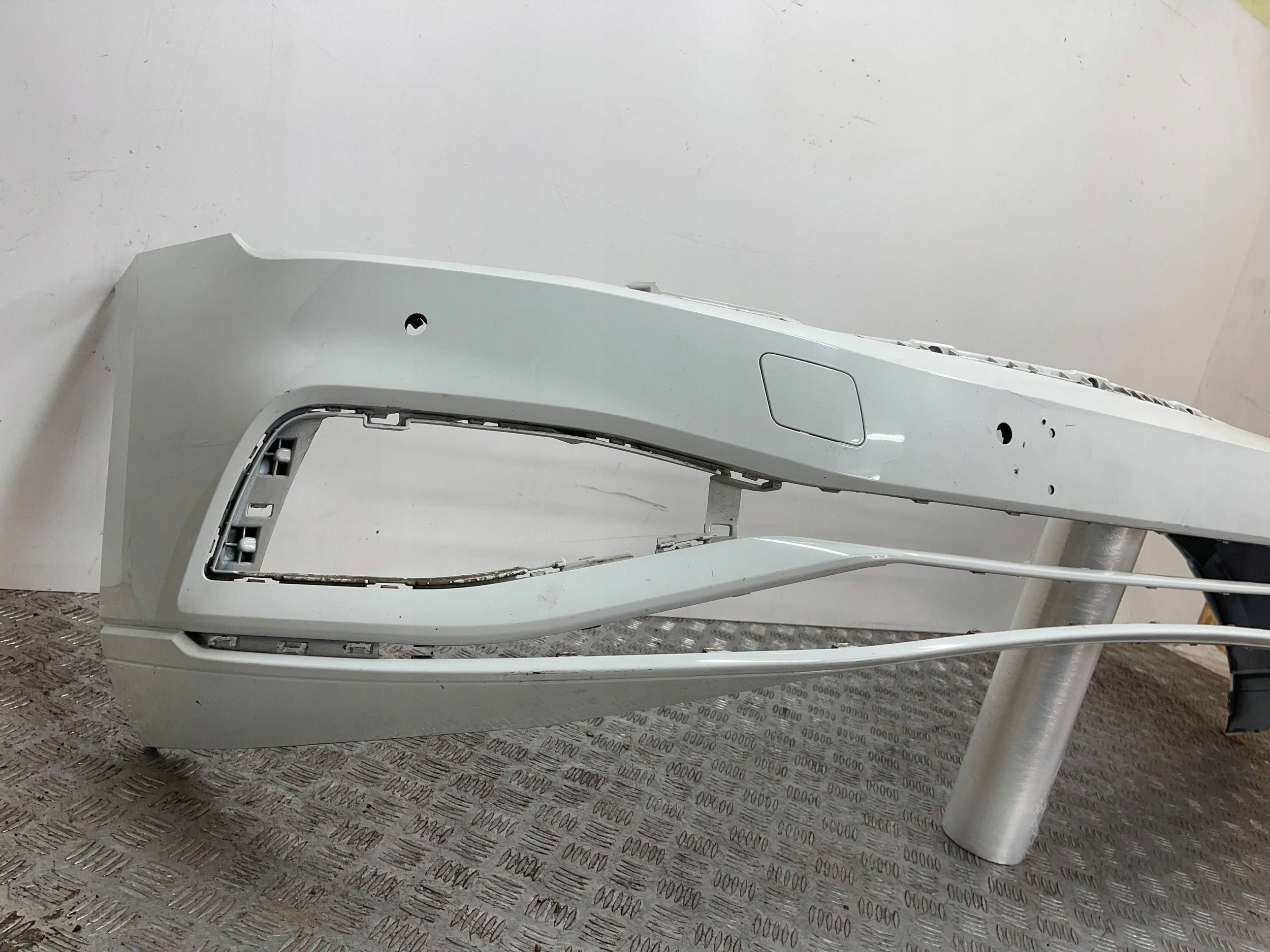 bumper front front Volkswagen PASSAT B8 3G LIFT 19- 3G0807221E PDC