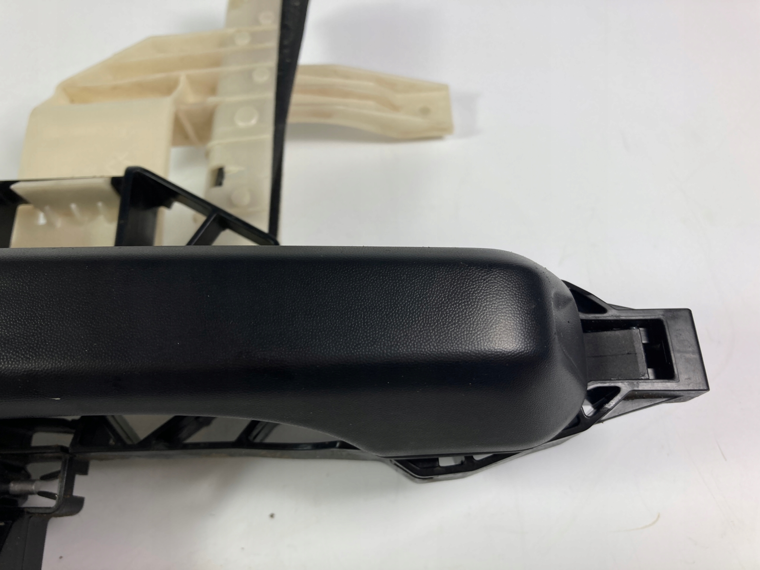 Jeep Wrangler JL handle exterior left rear part 2021-26