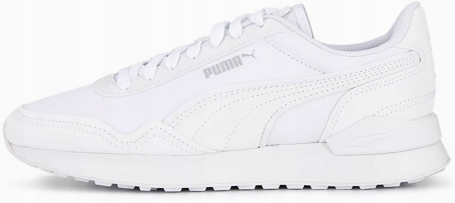 Boty Puma Dista Runner Tech vel. 38,5 Bílé Tenisky