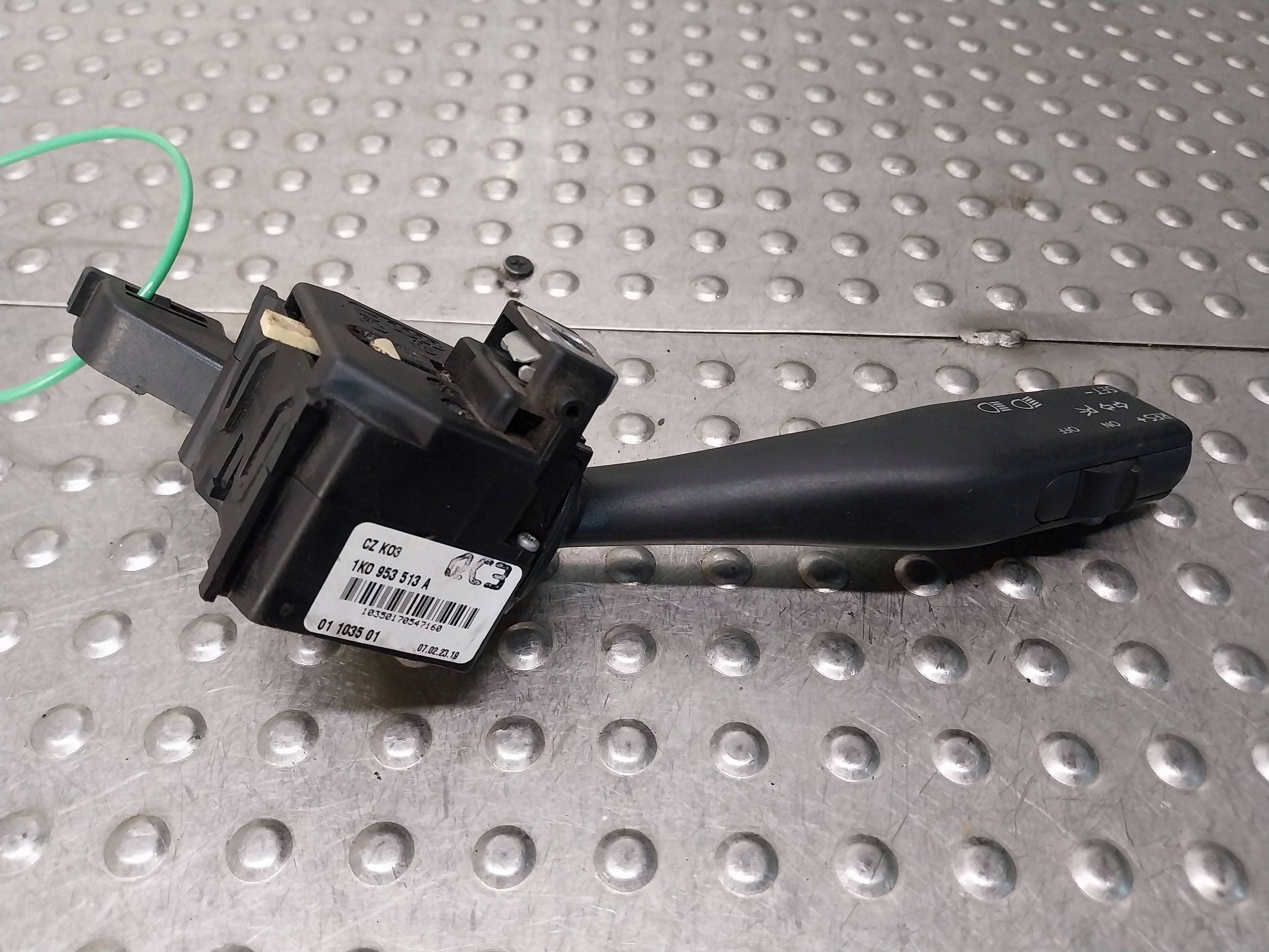 MANETKA Bouton Indicateurs de direction 1K0953513A VW GOLF V LEON II OCTAVIA II
