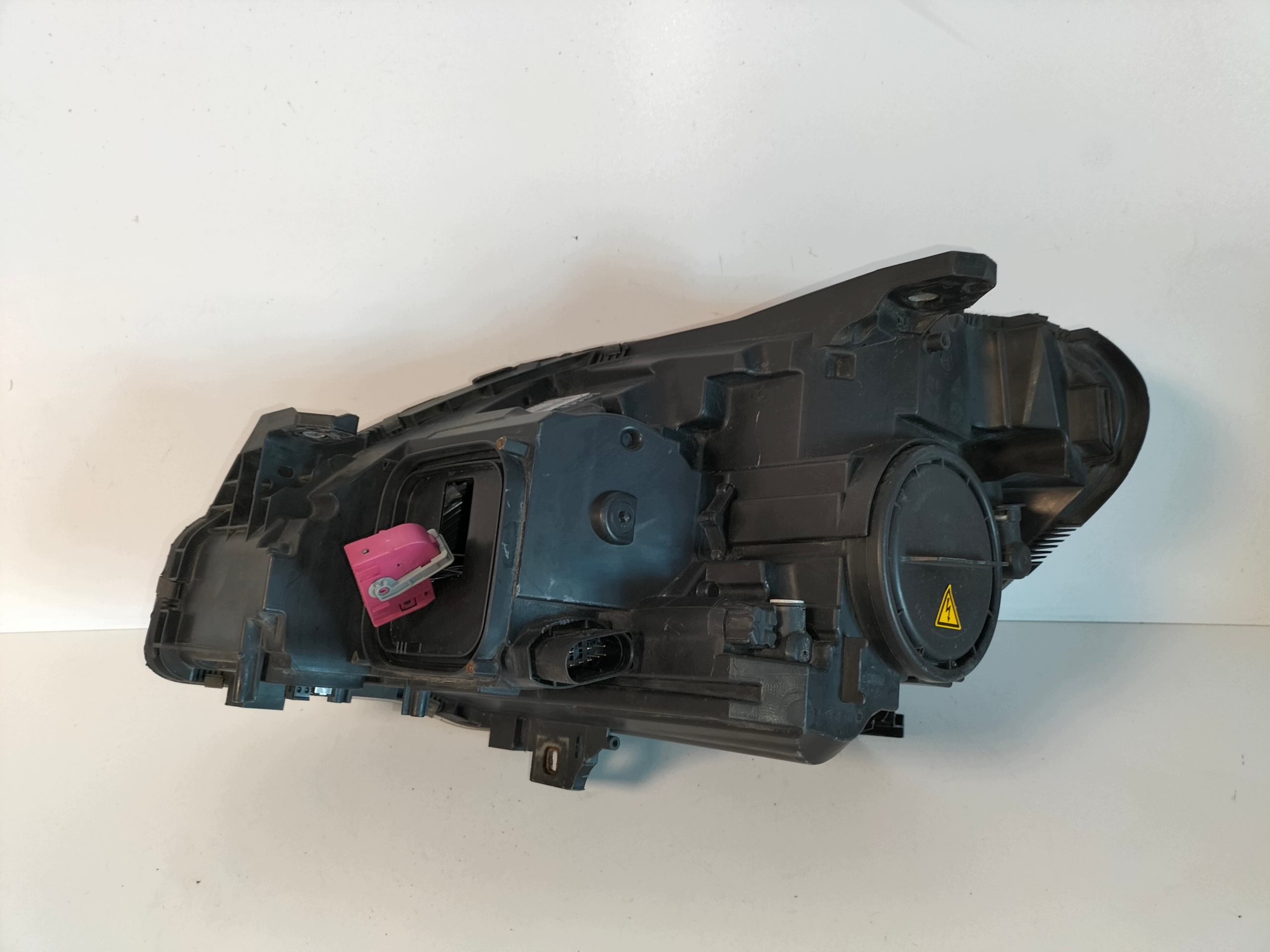 light front reflektor right MERCEDES B class W246 11-14 XENON non-setting