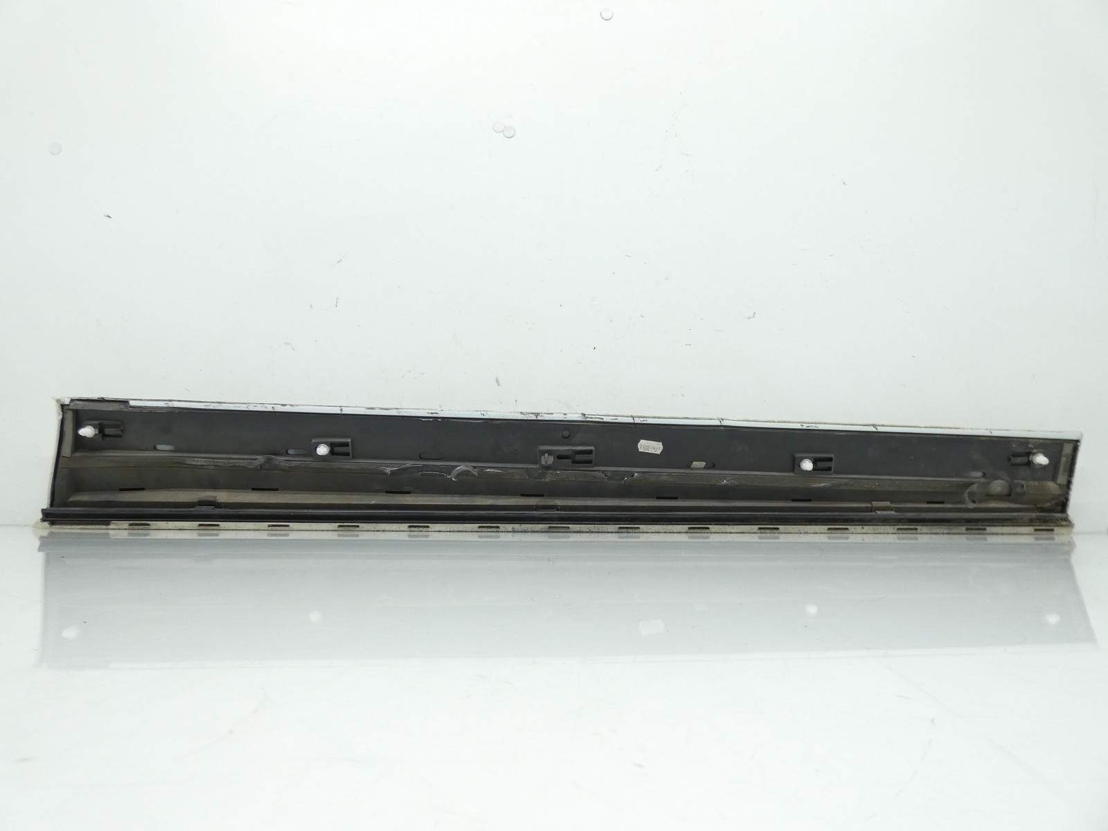 moulding door left front left front AUDI Q5 8R S-LINE LY9C 8R0853959B