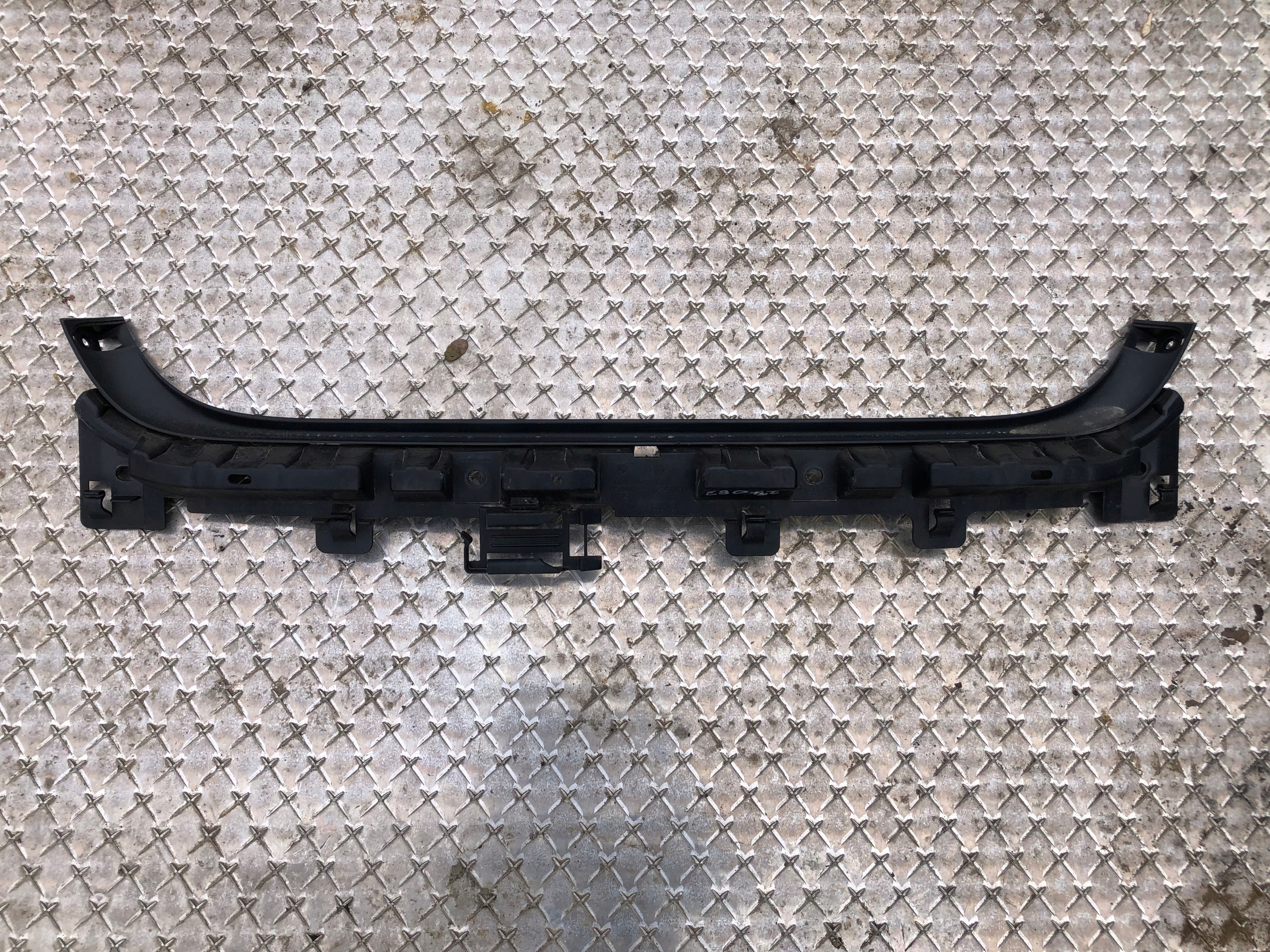 bumper bracket rear part BMW E90 7058522