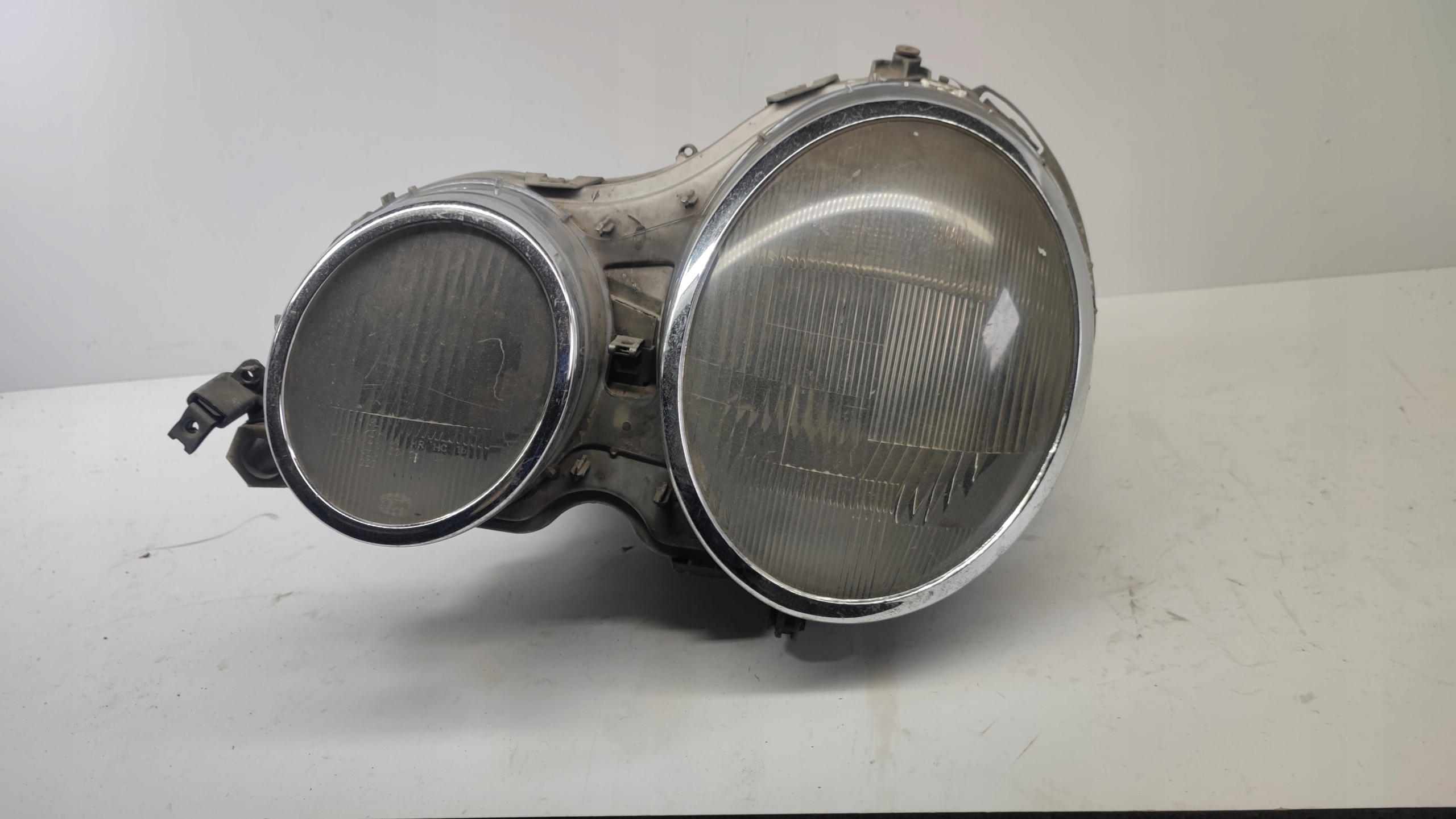 LAMPA LEWA PRZEDNIA MERCEDES-BENZ E W210 14434500