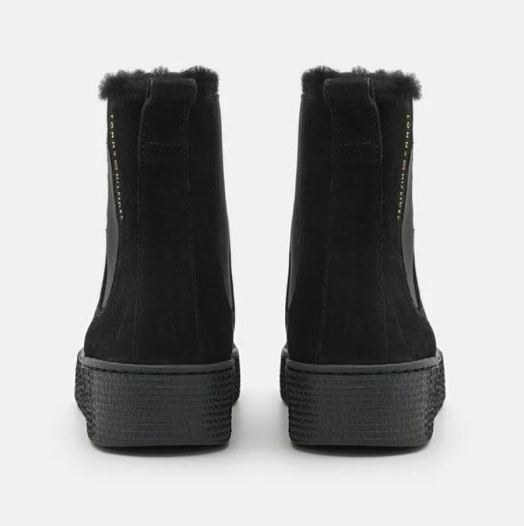 Damskie Botki TOMMY HILFIGER Essential Chelsea r. 41 Kolekcja ESSENTIAL CHELSEA WARMBOOTIE