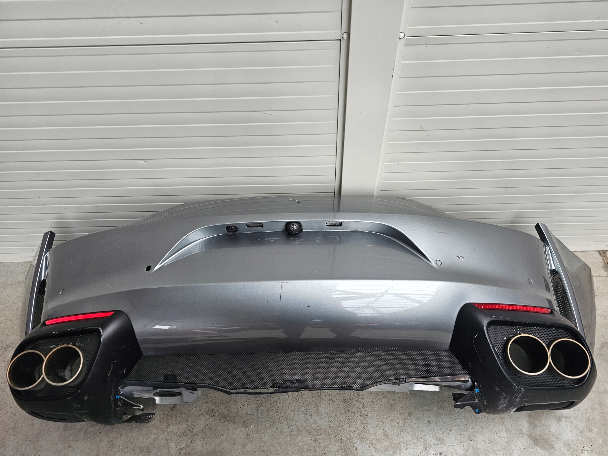 Zderzak tylny Ferrari 812 SUPERFAST