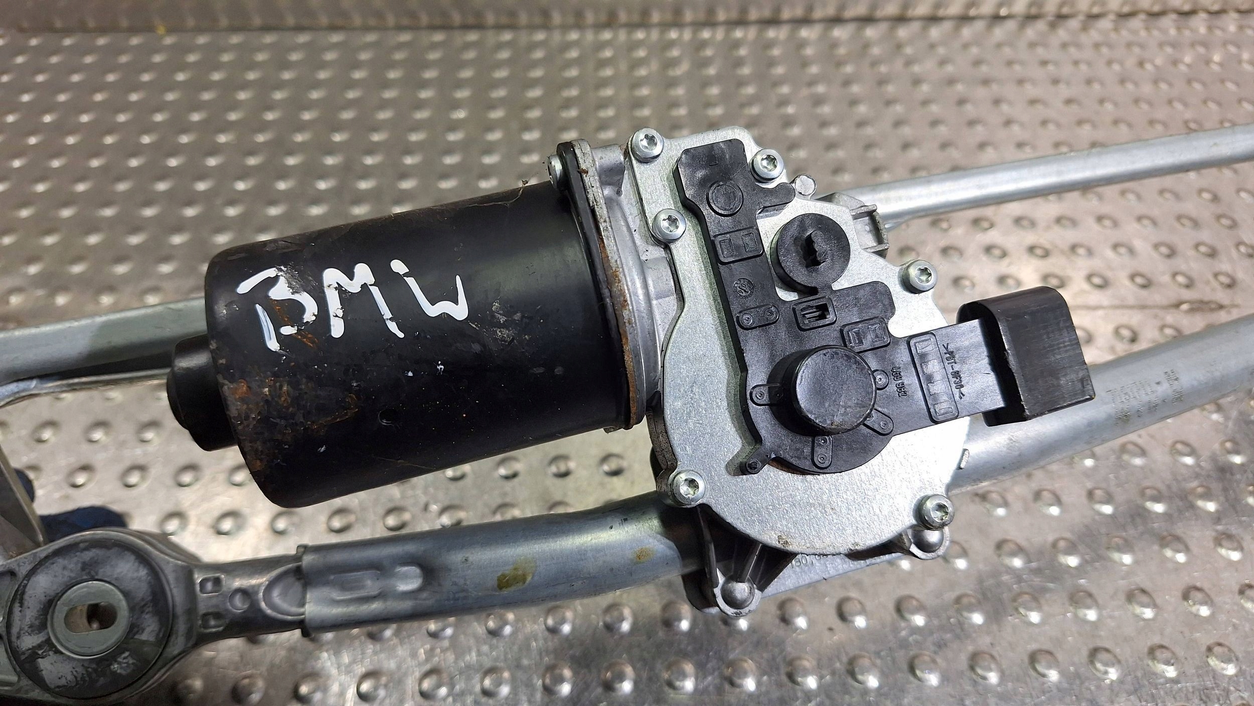 трапеция дворников моторчик перед 6978263 BMW 3 E90 E91 E92 E93 европа