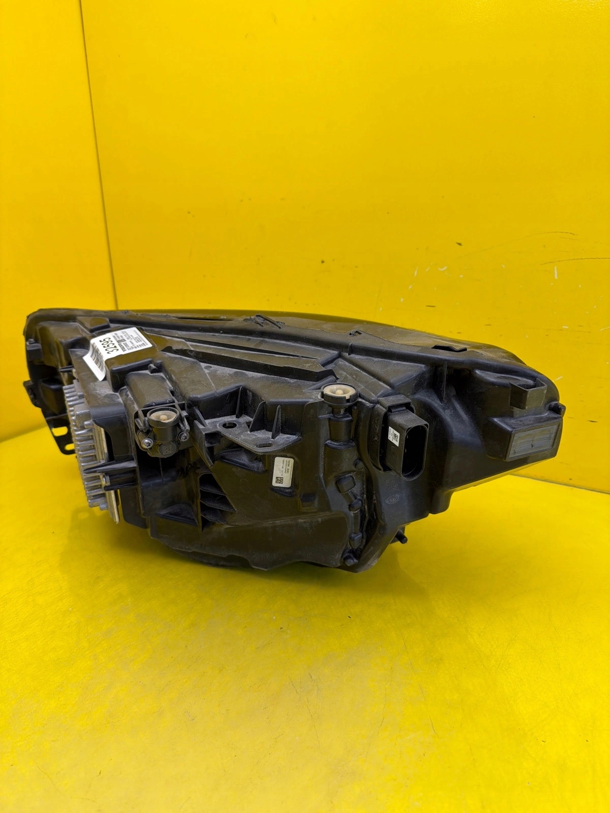 light right front Volvo XC40 Lift Full Led 32133832