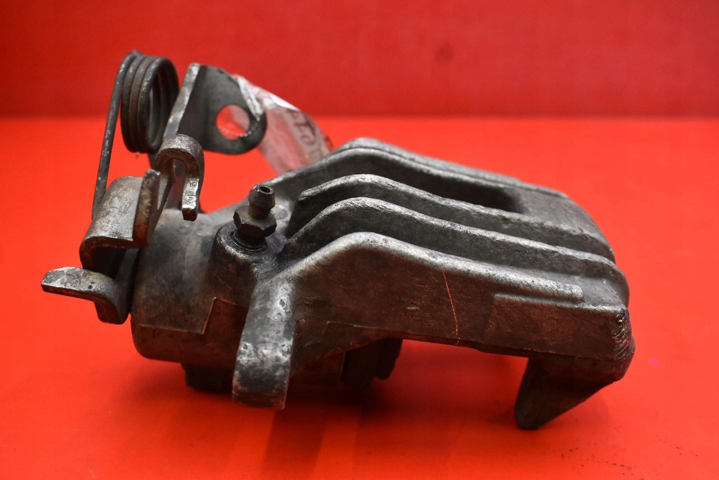 caliper brake left rear part AUDI A6 C5 2.4 V6 165 KM 97-01