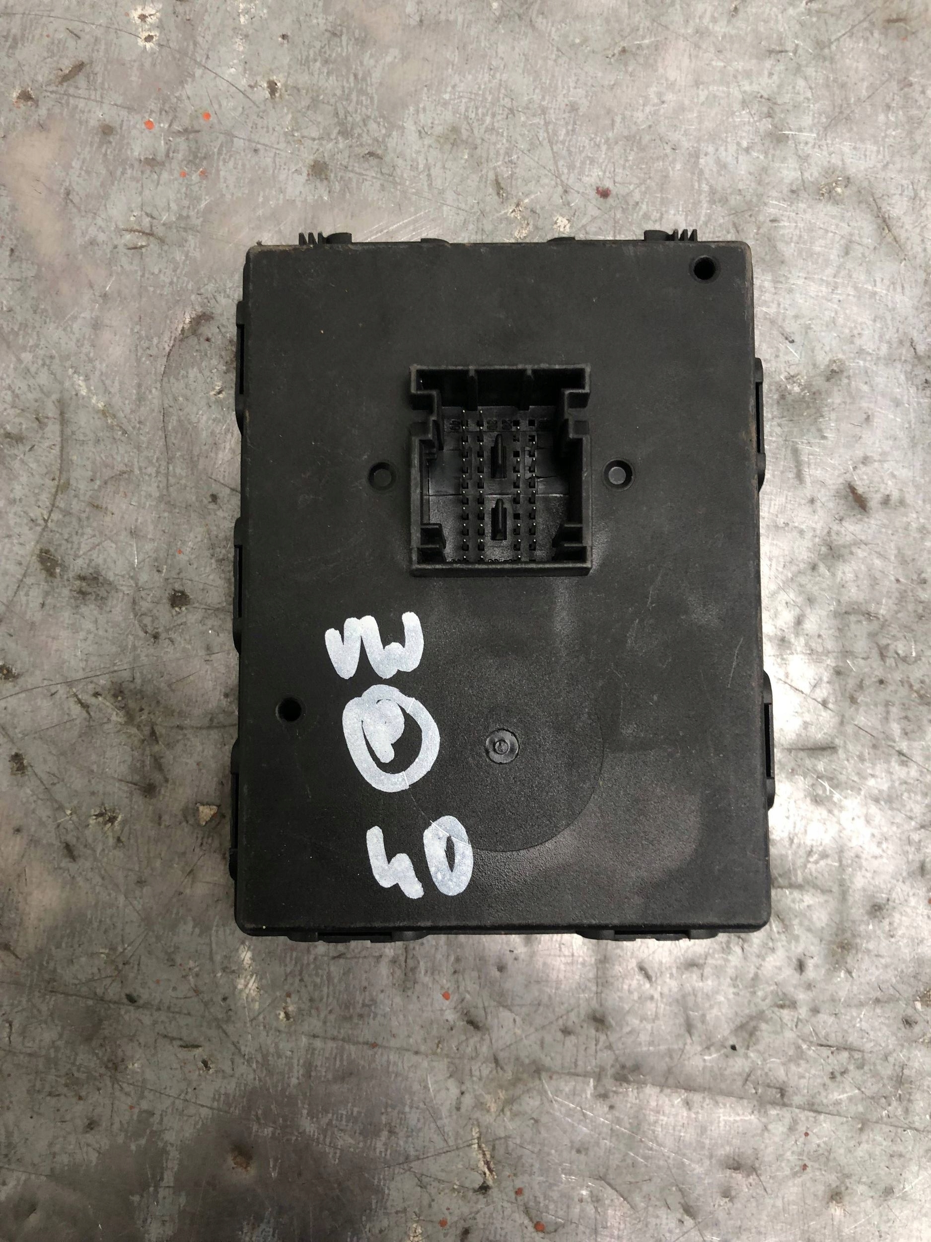 module control unit KESSY KEYLESS VW SKODA AUDI 3Q0959435N