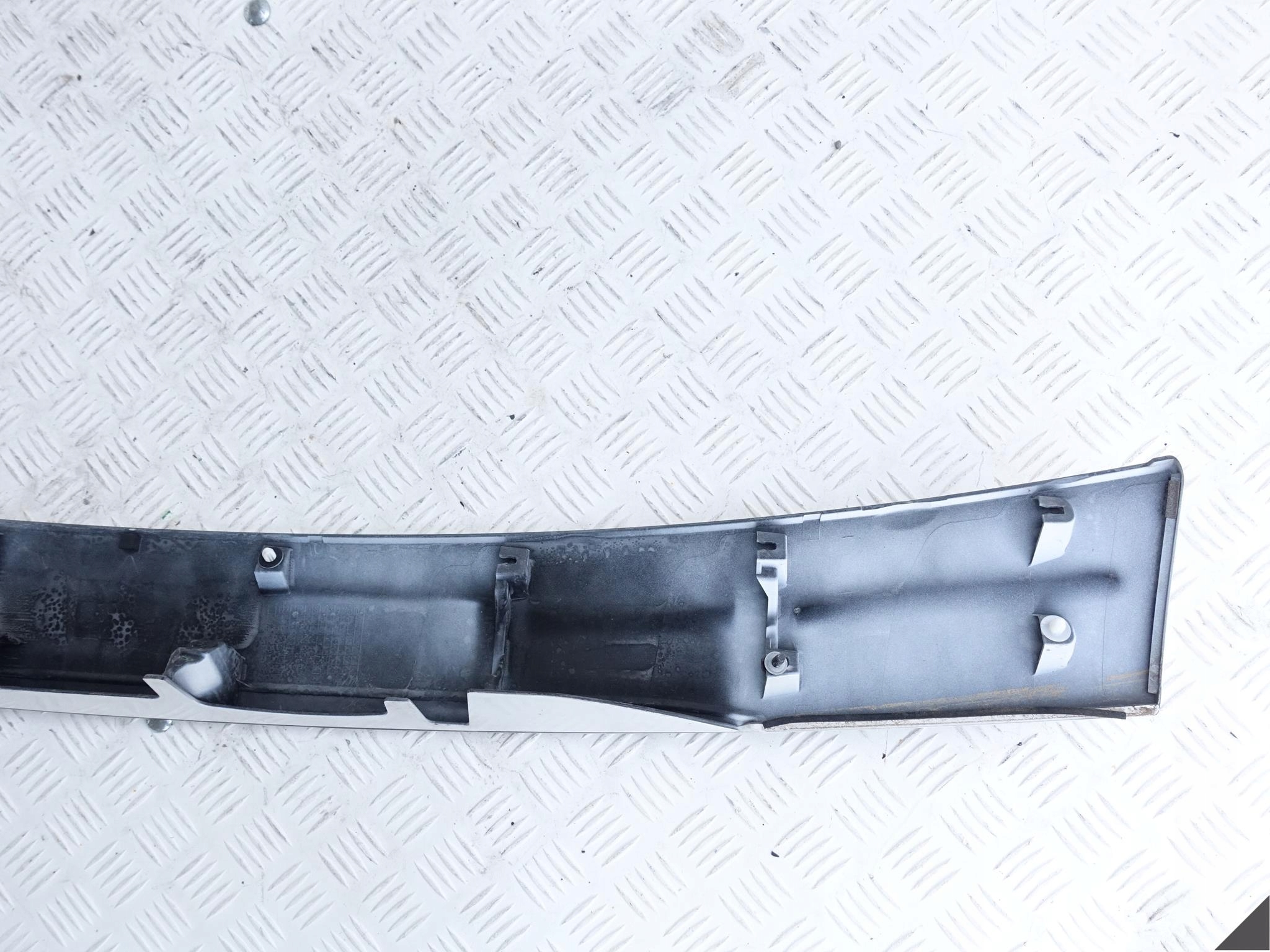 MITSUBISHI ECLIPSE CROSS 18- moulding cap rear part