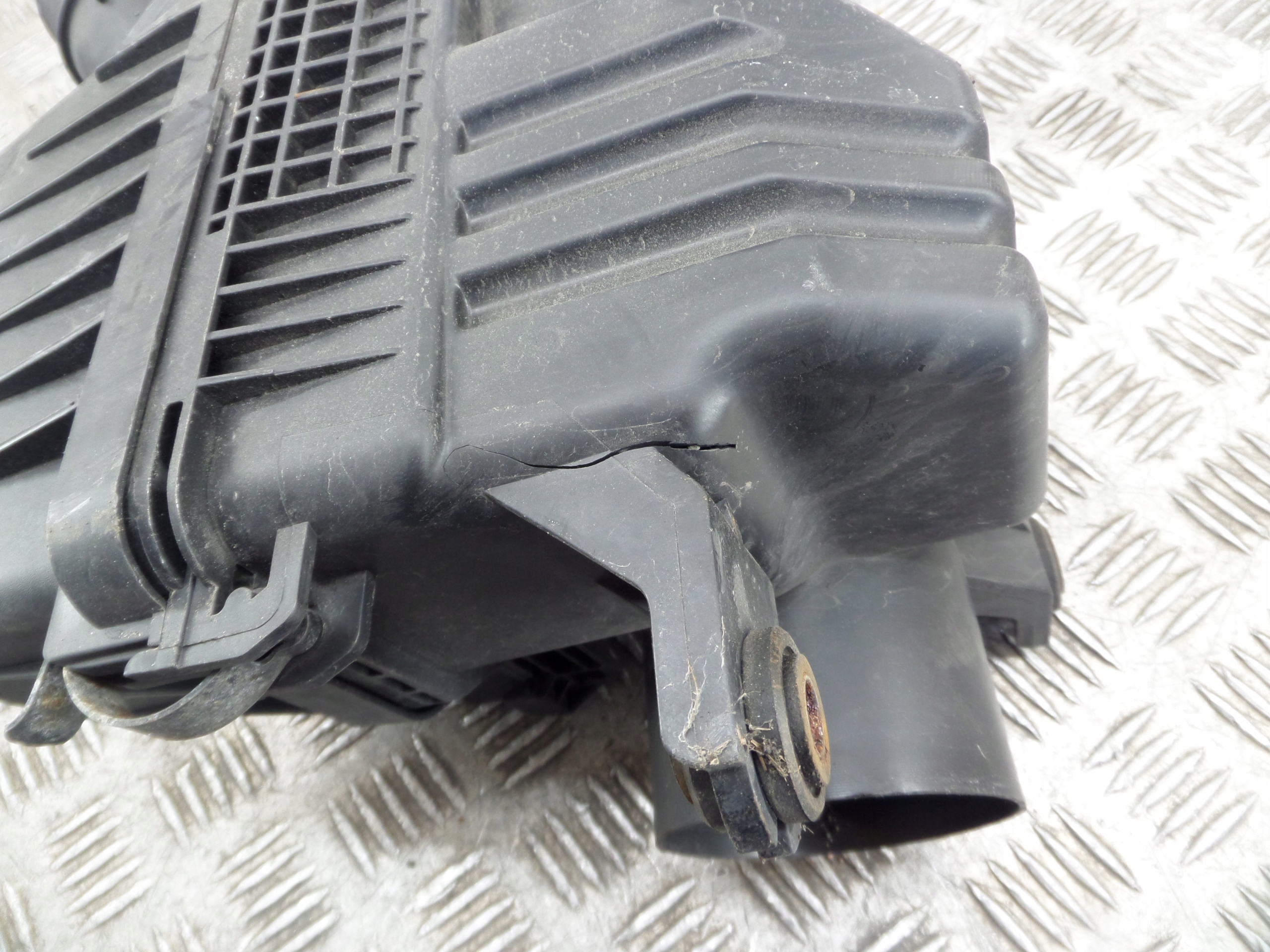 KIA HYUNDAI 1.6 CRDI Gehäuse filter luft Luftmassenmesser 12-18
