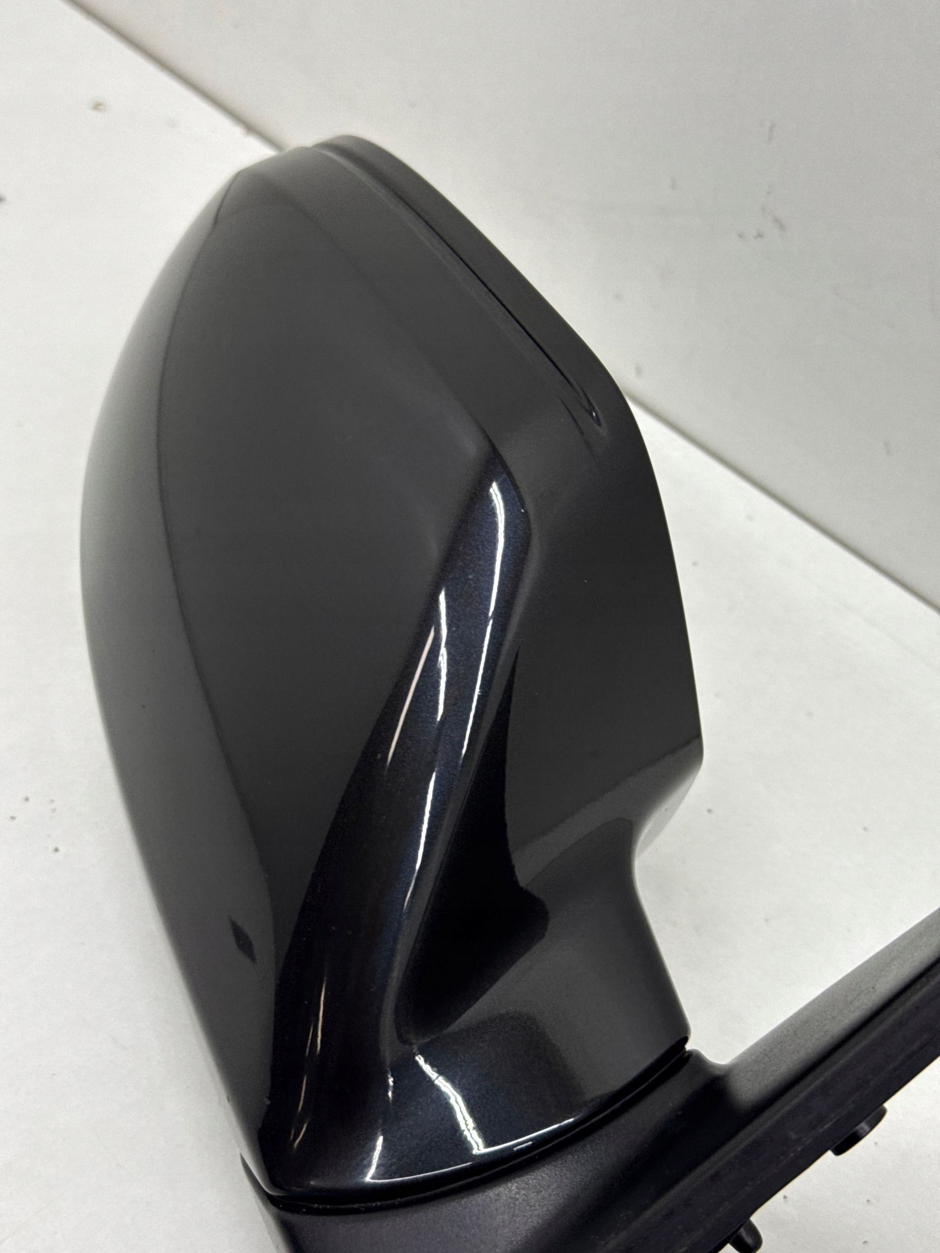 AUDI A6 C7 mirror zewetrzne right 8 PIN colour: LX7U