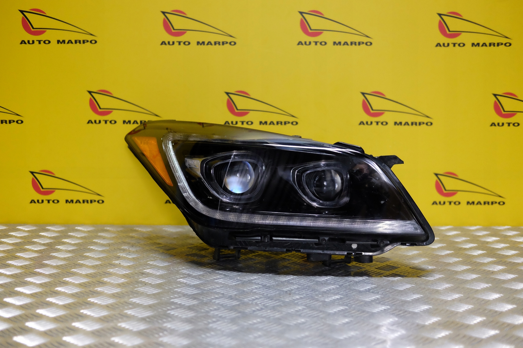 HYUNDAI GENESIS G80 SPORT REFLEKTOR LAMPA LED USA Strona zabudowy prawa