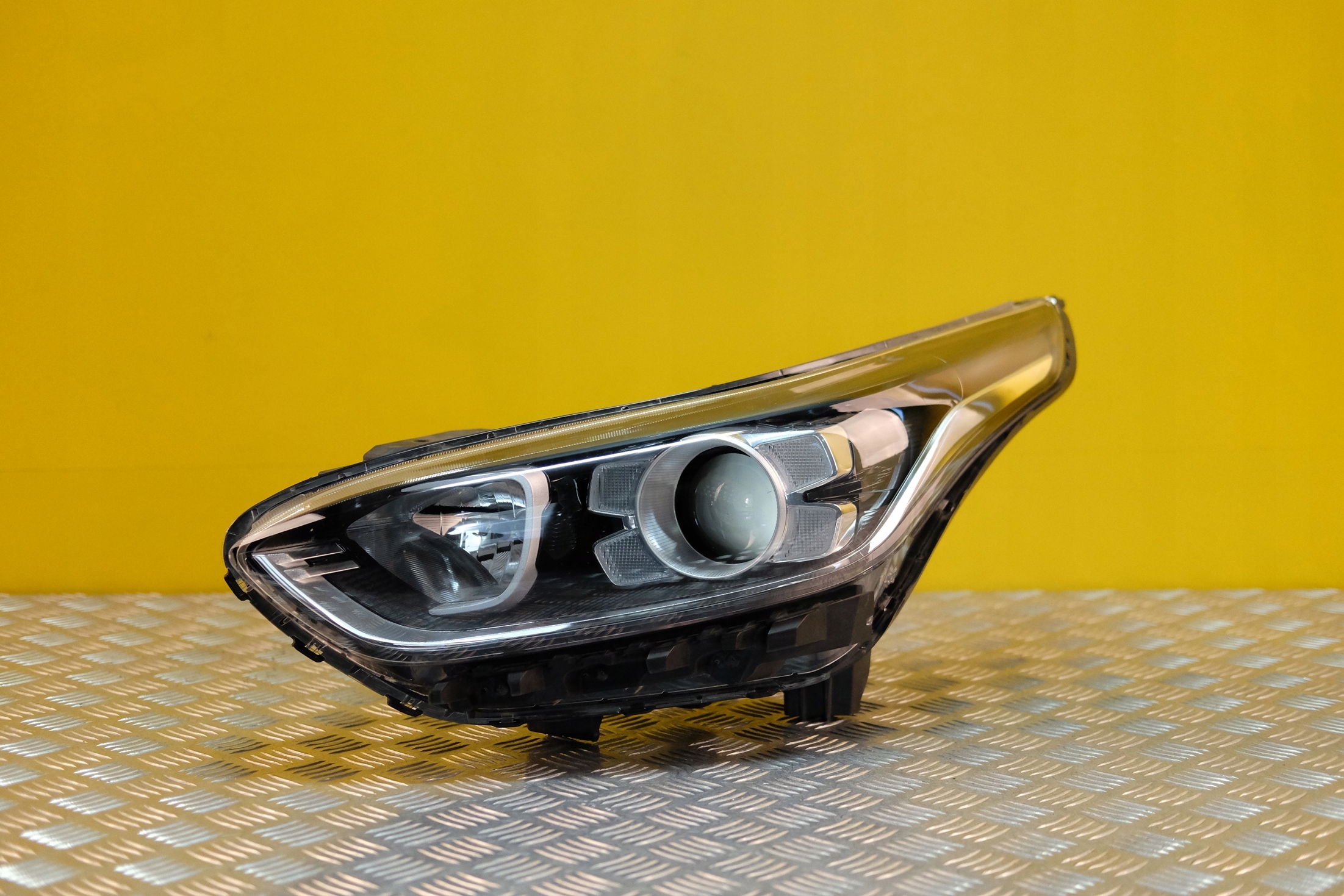 KIA CERATO FORTE 2019 20 ФАРИ ФАРА ЛІВА EU