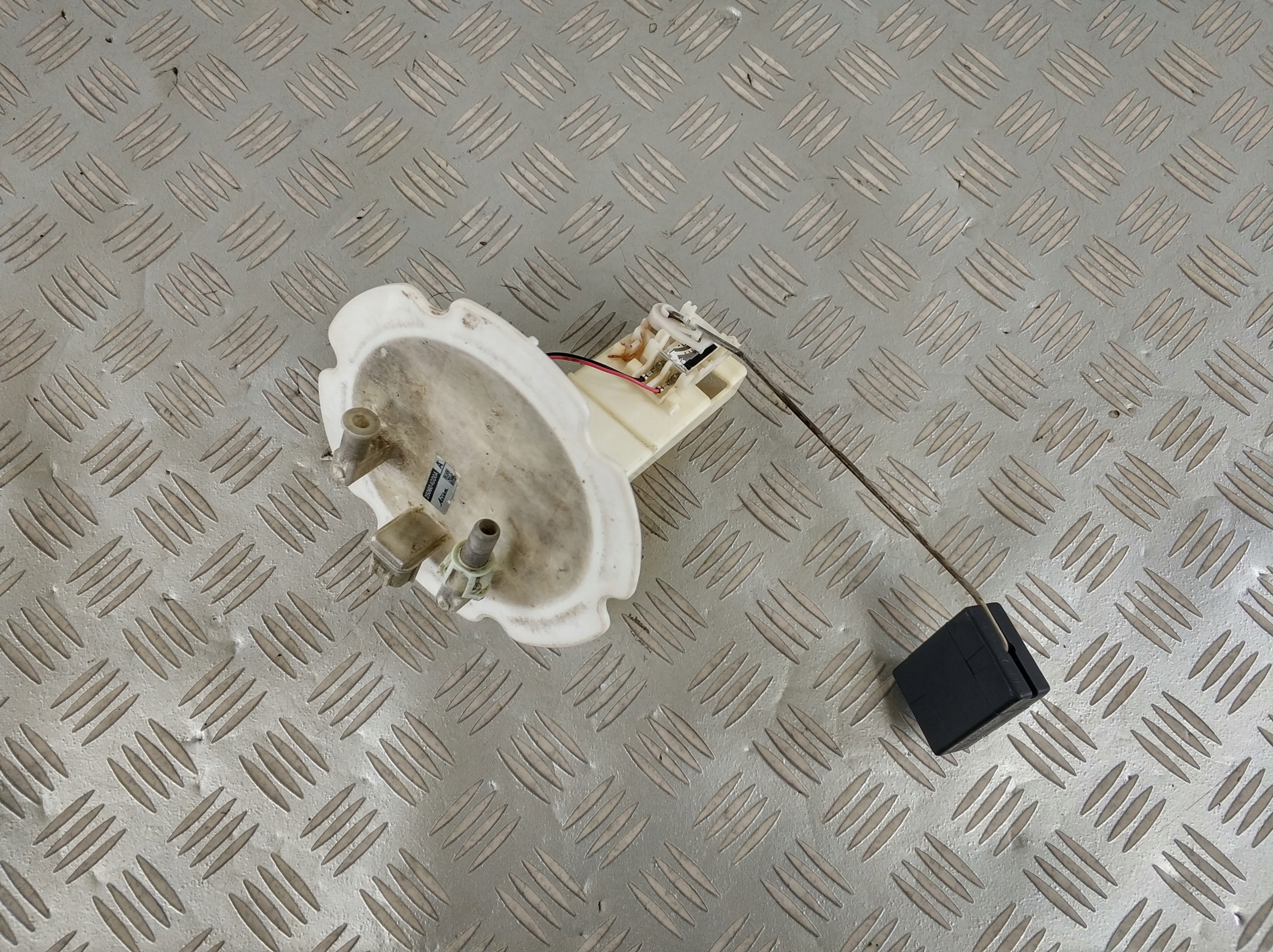 pływak czujnik poziomu paliwa INFINITI Q50 G37 EU