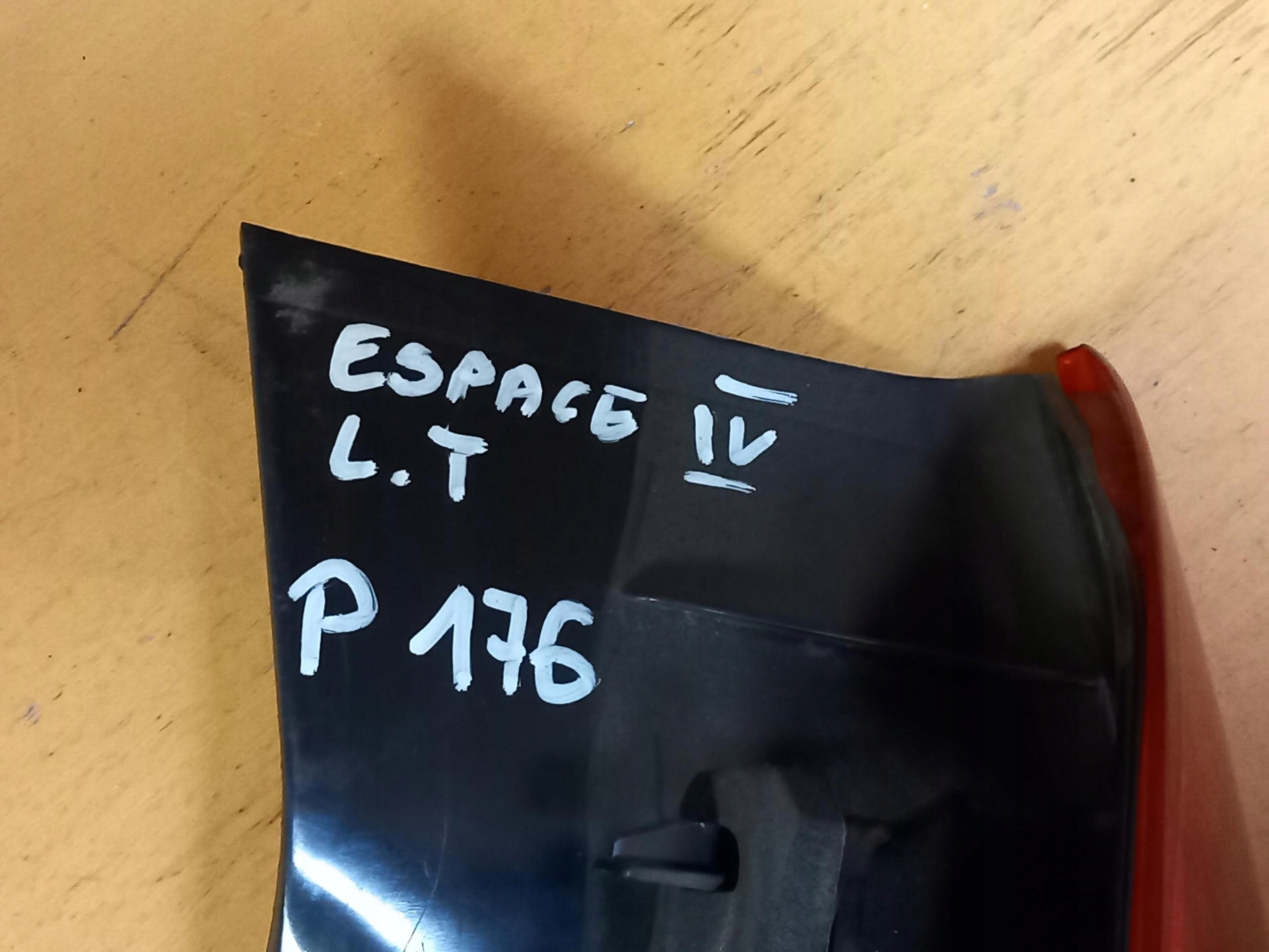 light left rear part RENAULT ESPACE IV 8200027153 01-14