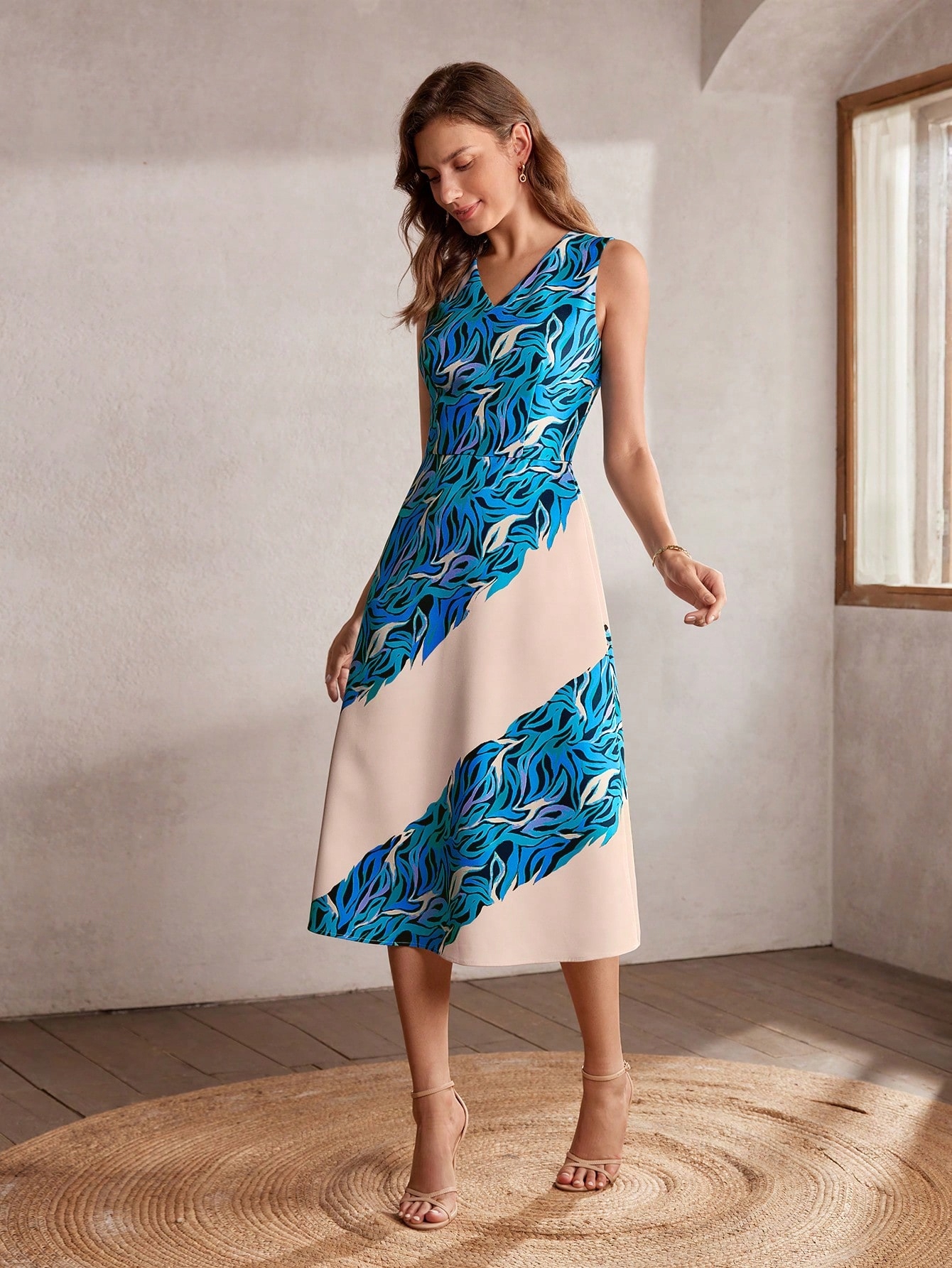 Šaty Elegantní Vzorovaná Rozkládací MIDI Motf Premium M 38