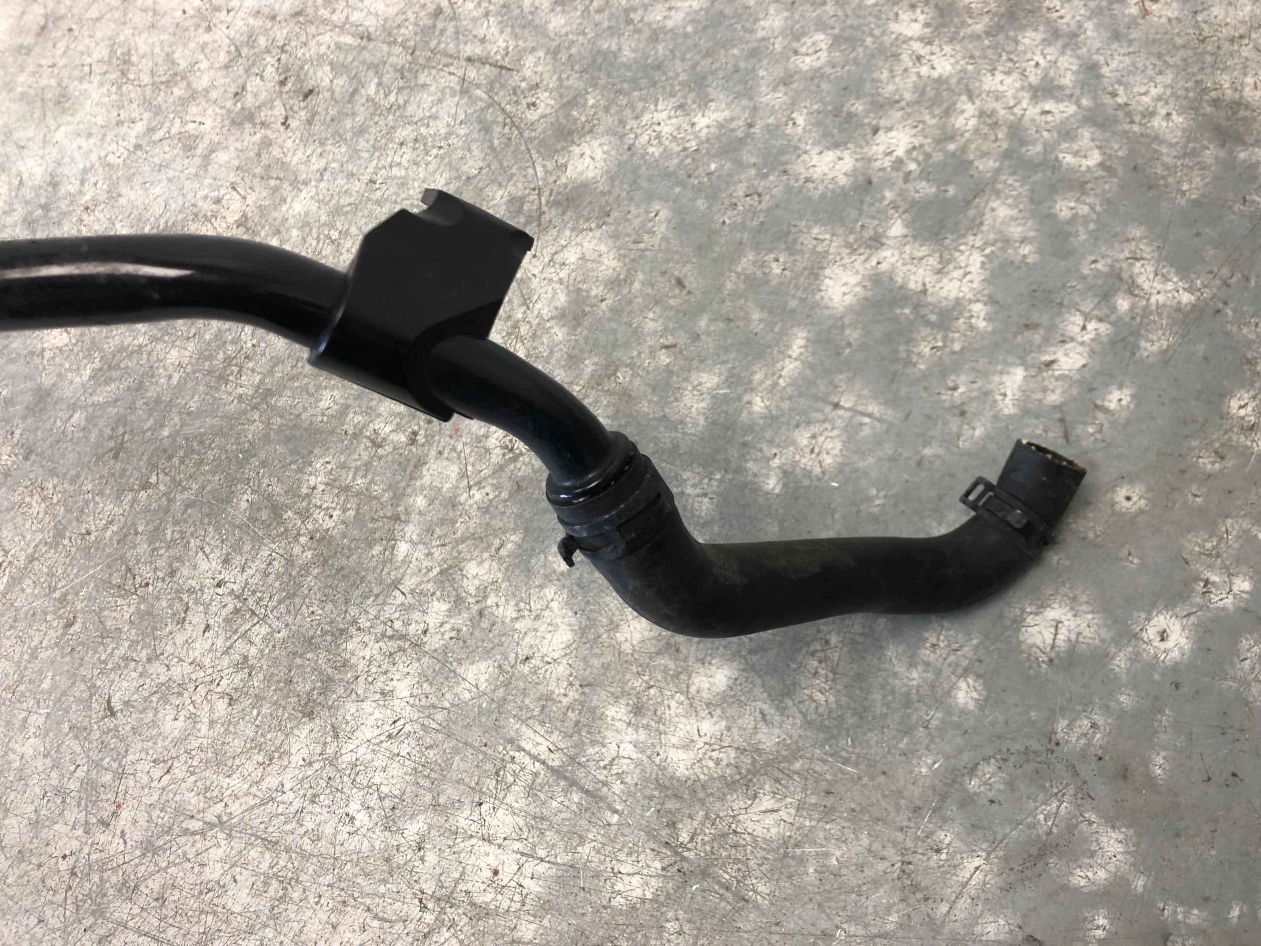 crijevo prijenos vode MERCEDES SPRINTER W906 A9068322215