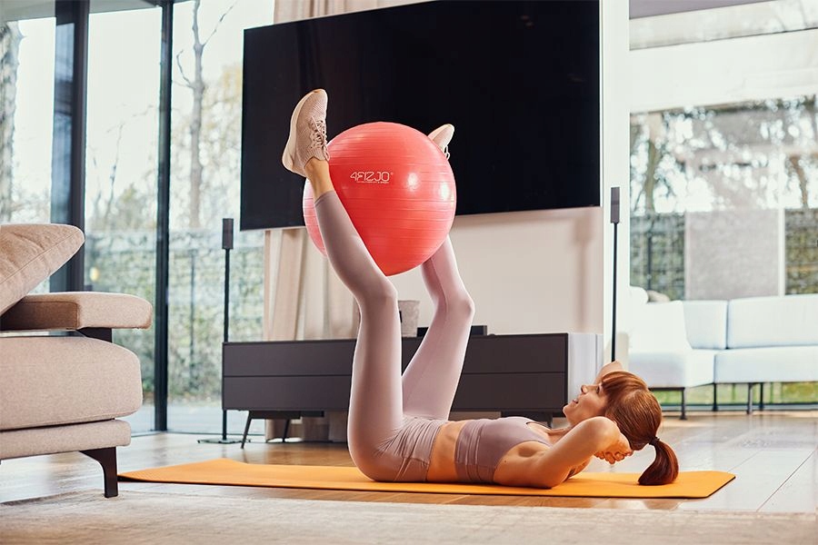 PIŁKA GIMNASTYCZNA REHABILITACYJNA FITNESS W ZESTAWIE Z POMPKĄ 55 CM Marka 4FIZJO