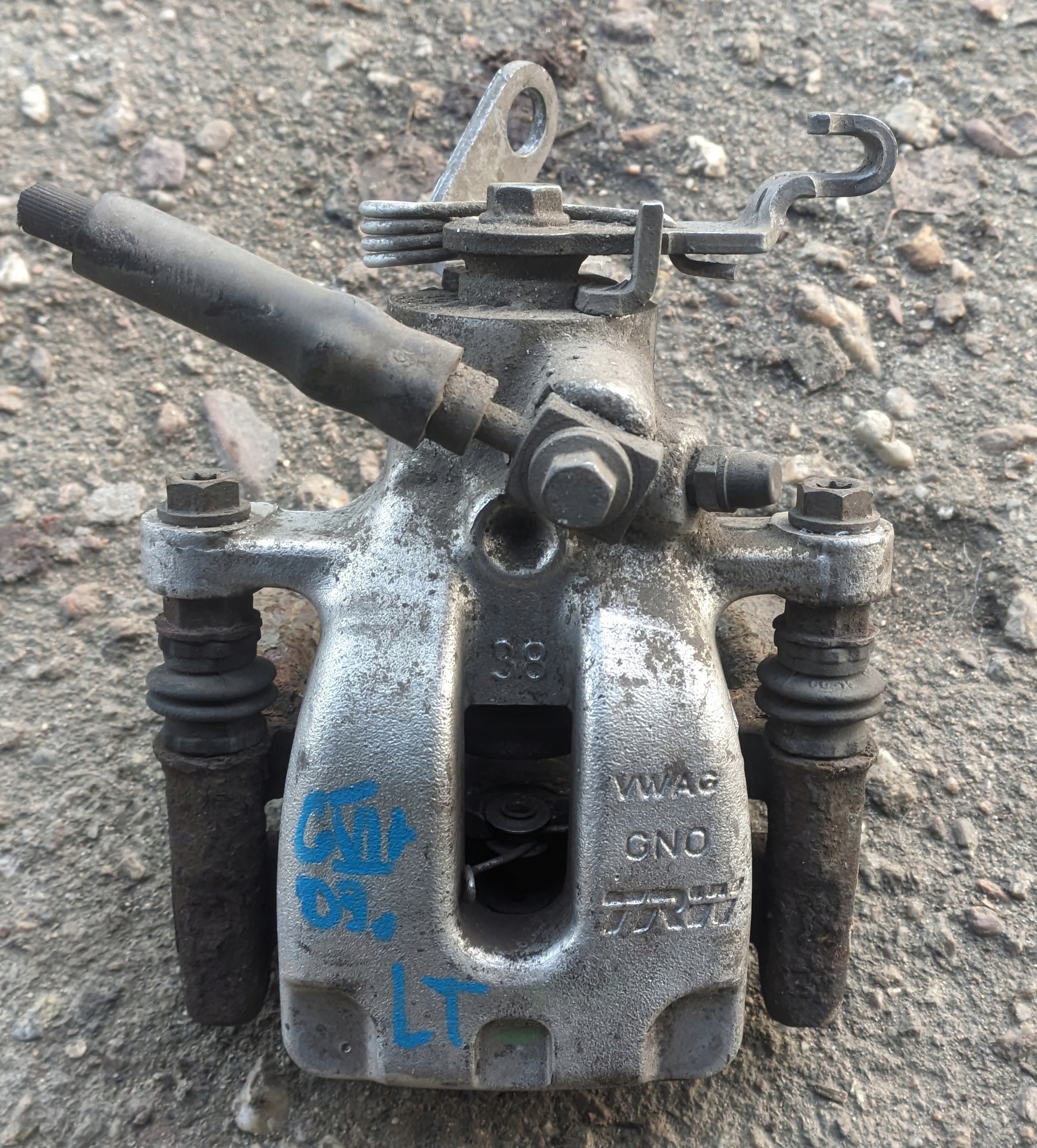 VW GOLF VI plus 1.6 TDI 09R caliper brake left rear part