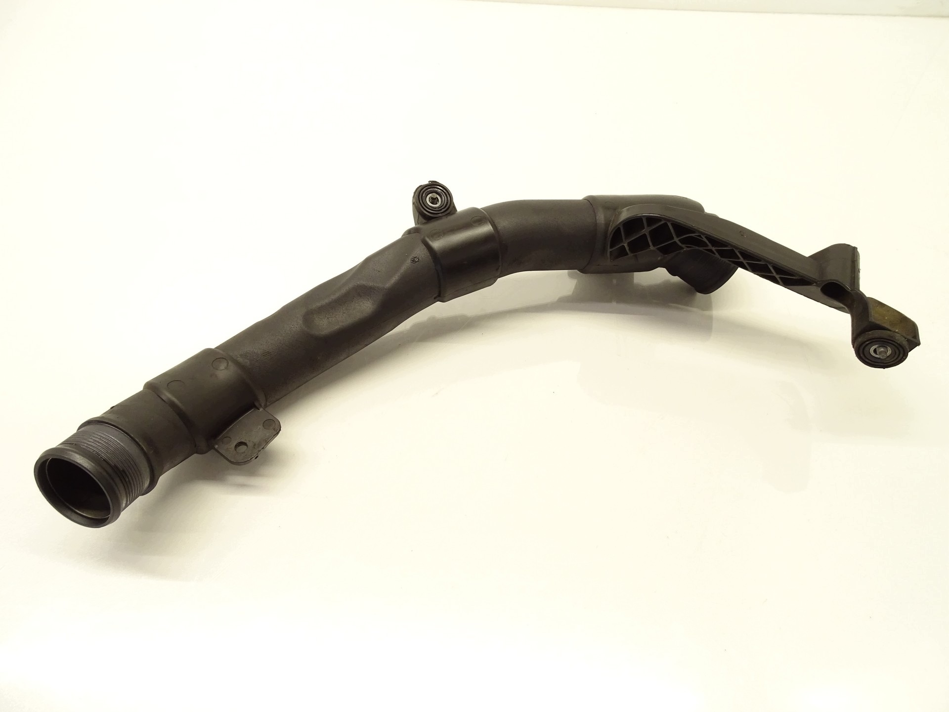 rohr intercooler AUDI Q3 2.0 TDI 5N0145840L