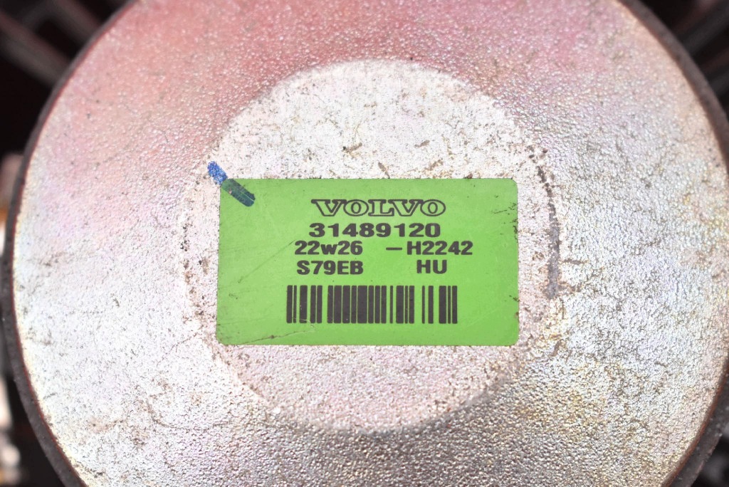 speaker left rear part 31489120 VOLVO V60 2 II LIFT 23