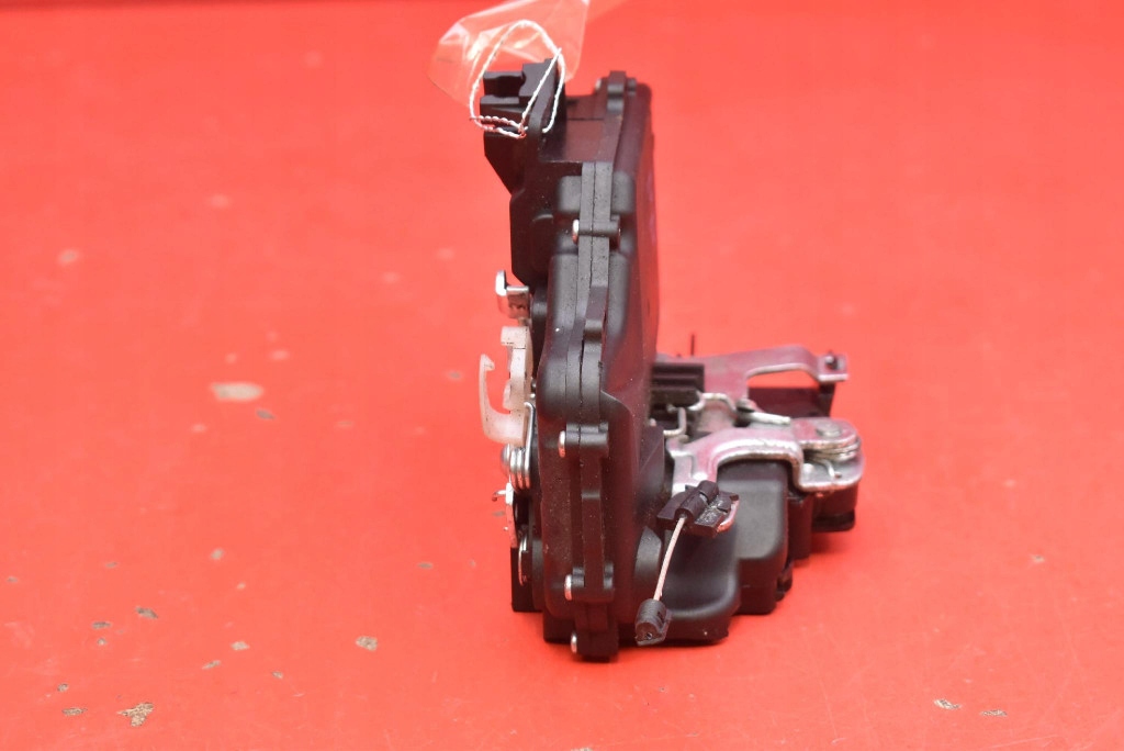 lock door right front front EU VW BORA sedan 98-05