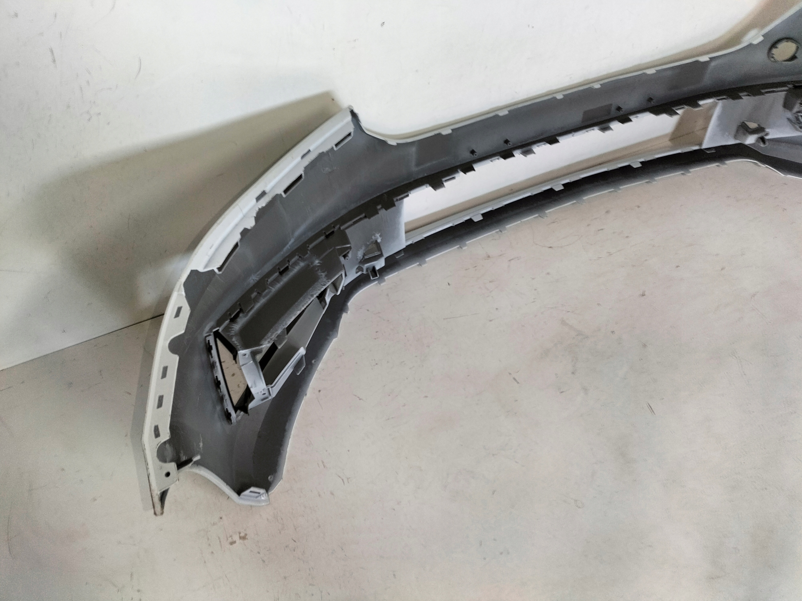 Frontstoßstange vorne SKODA FABIA 4 IV 21
