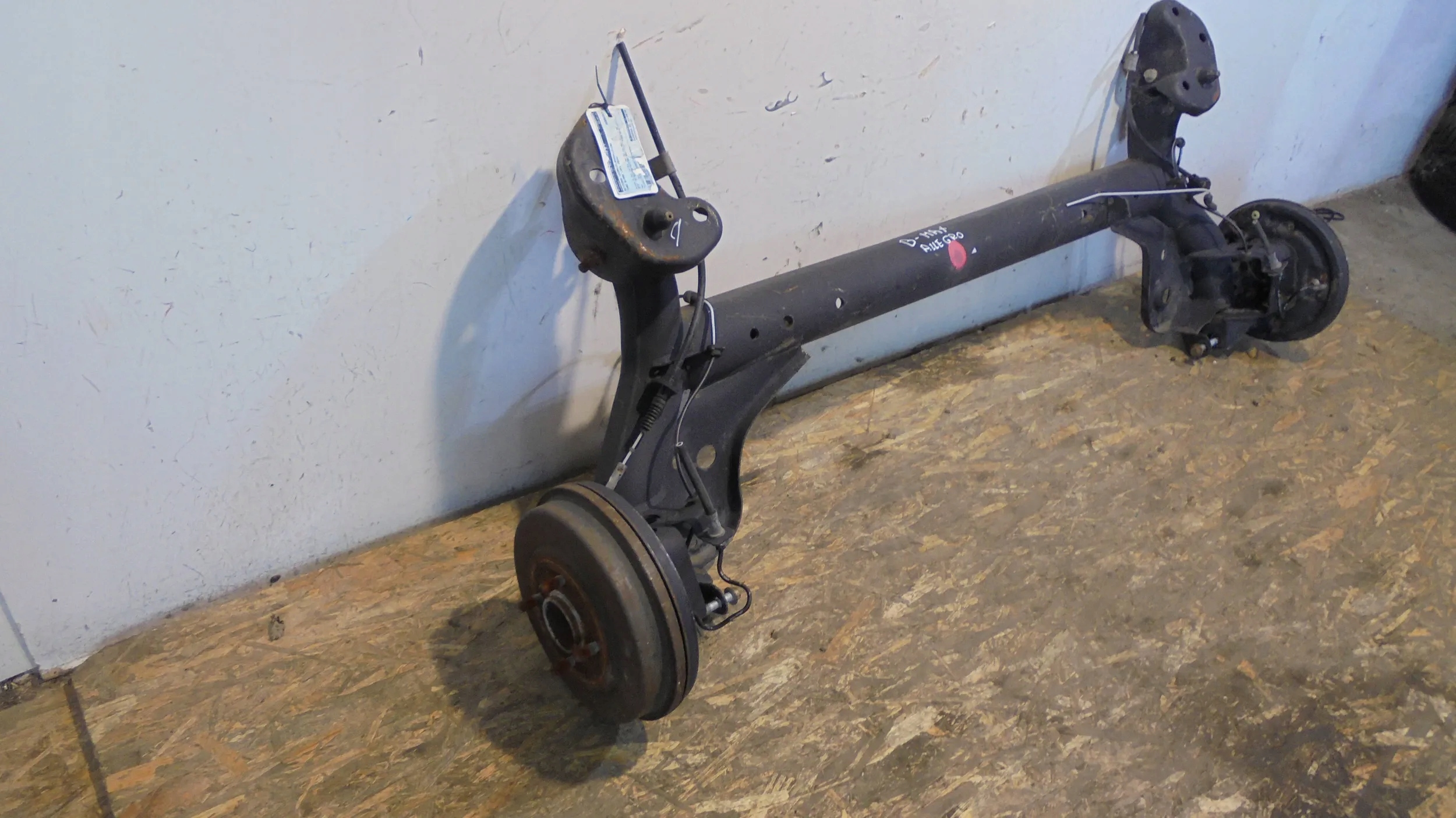 ACHSE ACHSTRÄGER HECK FORD B-MAX