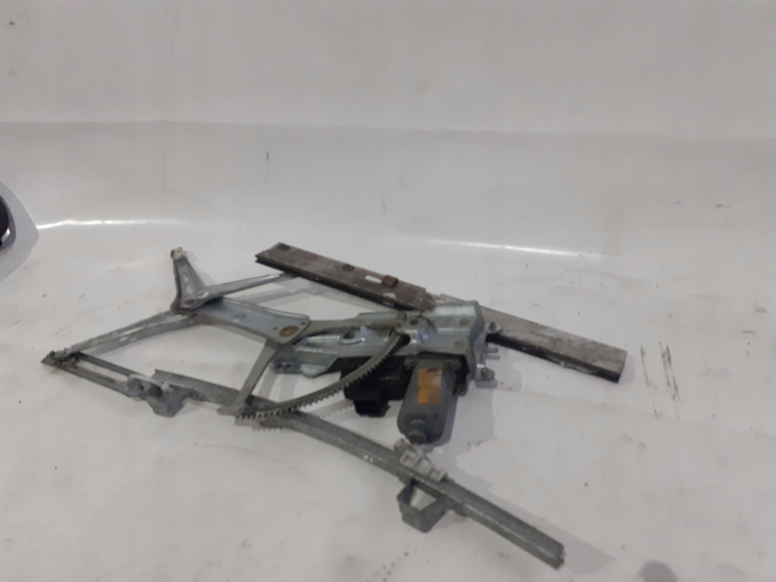 OPEL ASTRA II G window regulator right front
