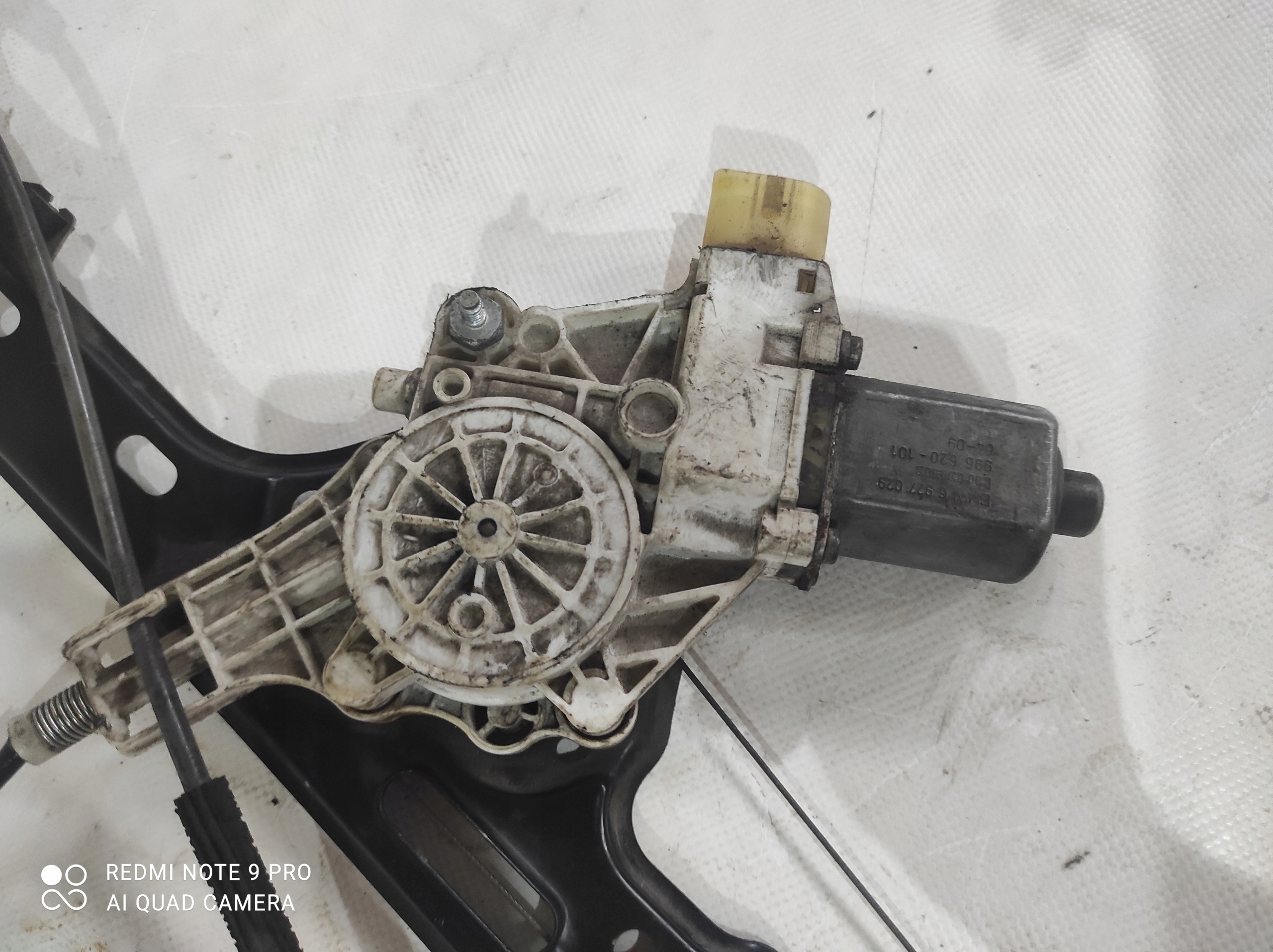 Mécanisme lève vitre Gauche Avant BMW E87