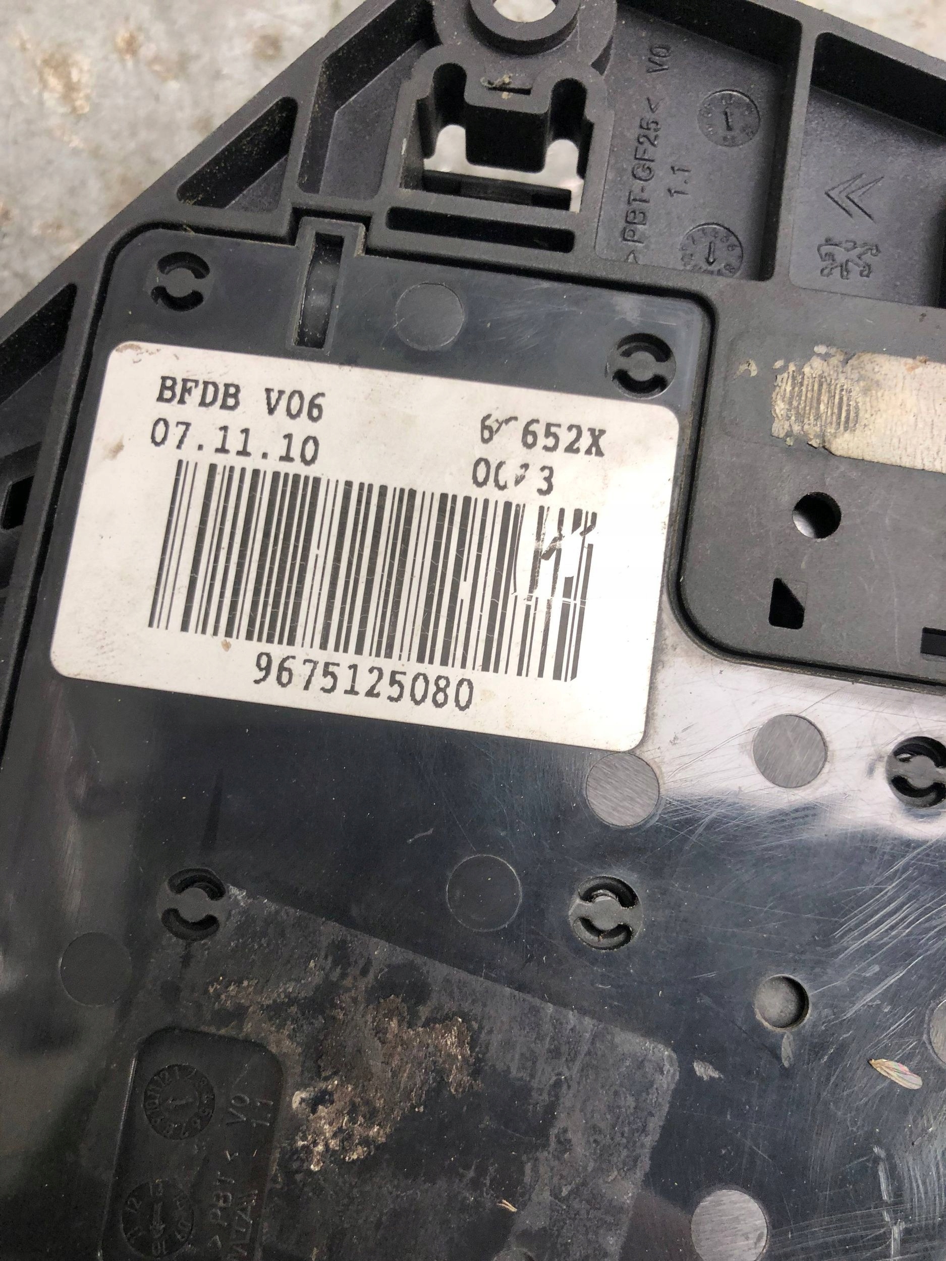 terminal plus PEUGEOT 207 CC 9675125080