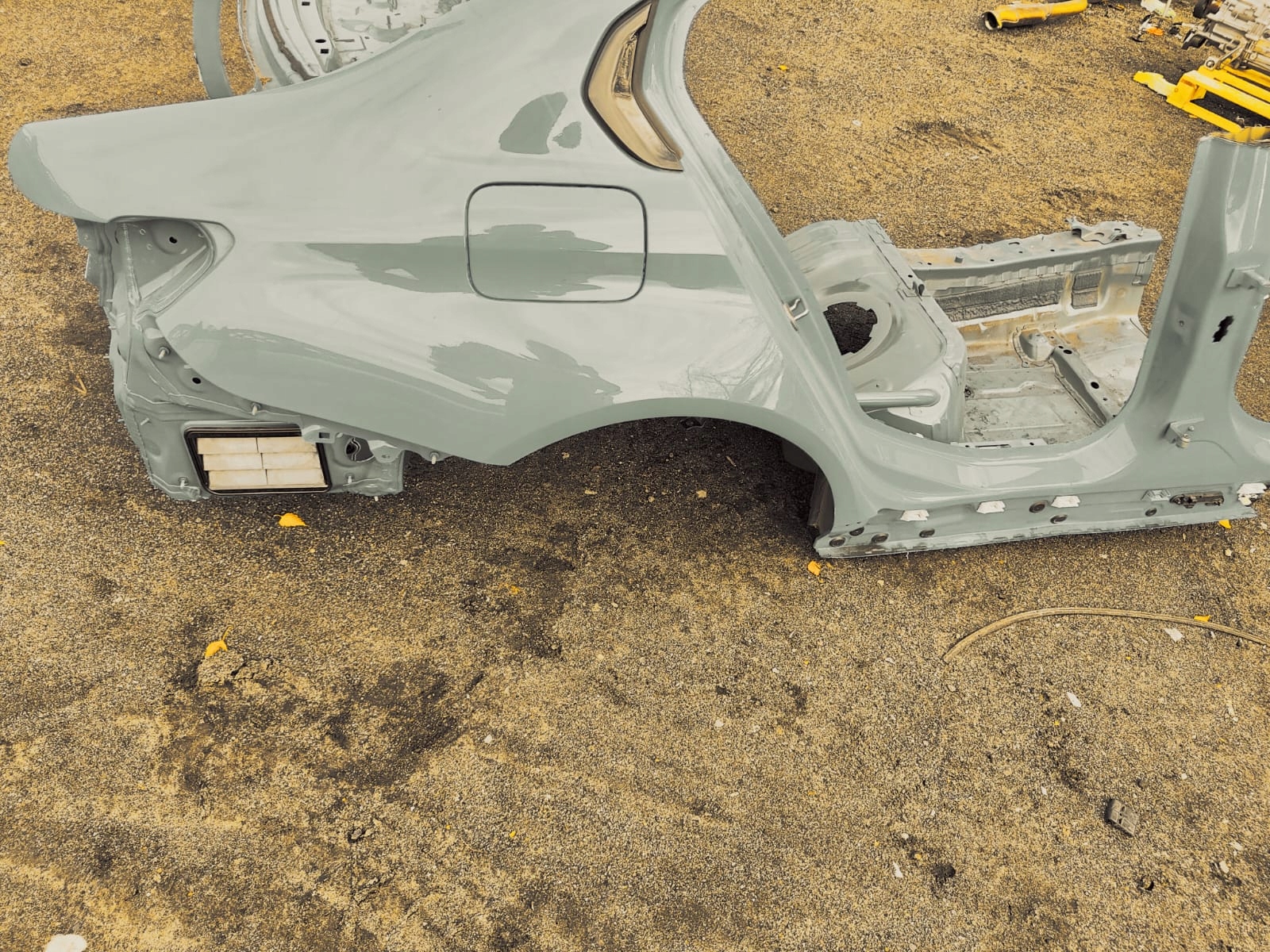 CWIARTKA BŁOTNIK PRAWY BMW G80 M3