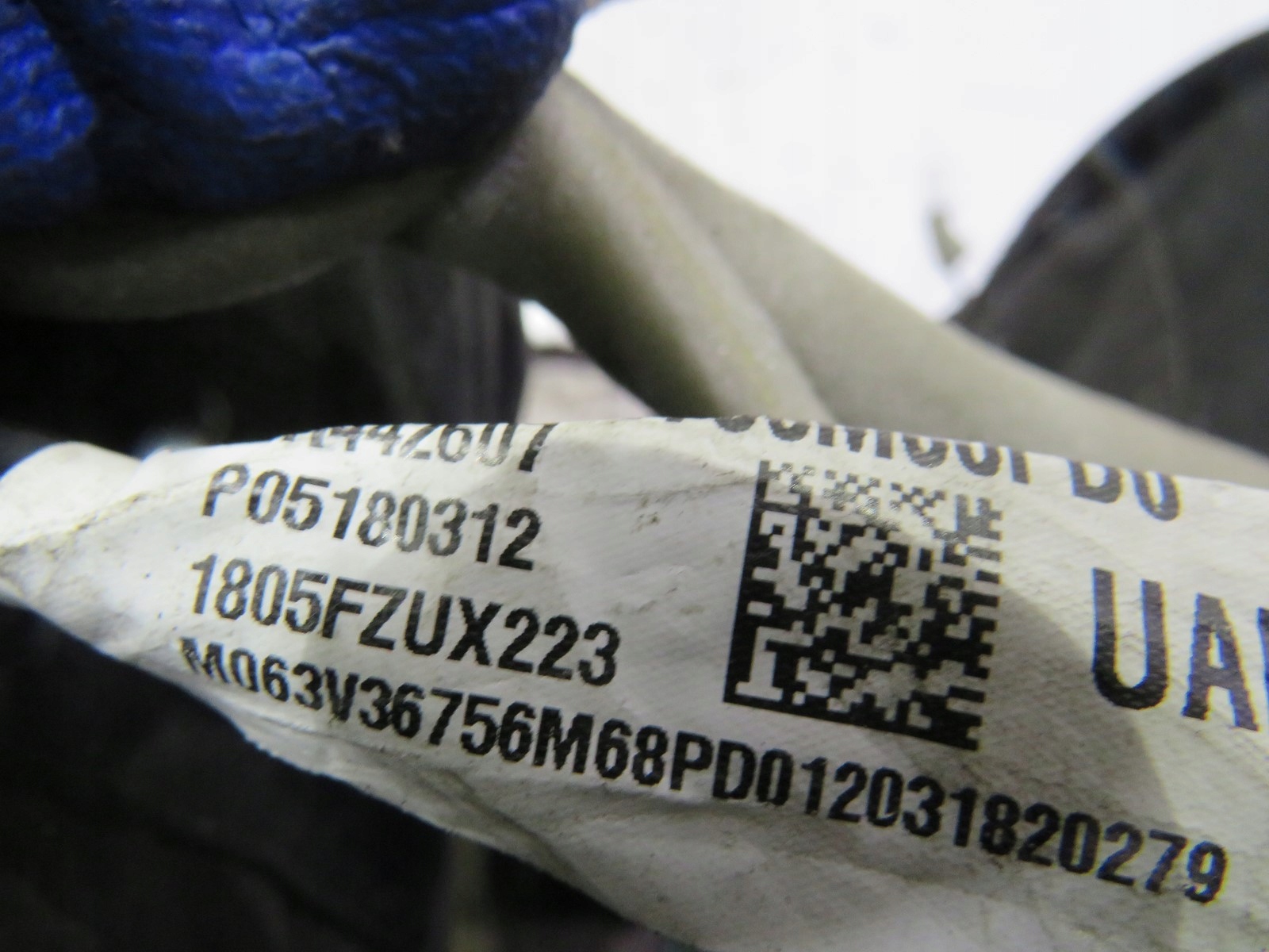 WIAZKA DRZWI LEWY PRZOD EUROPA BALENO II Car type Passenger cars