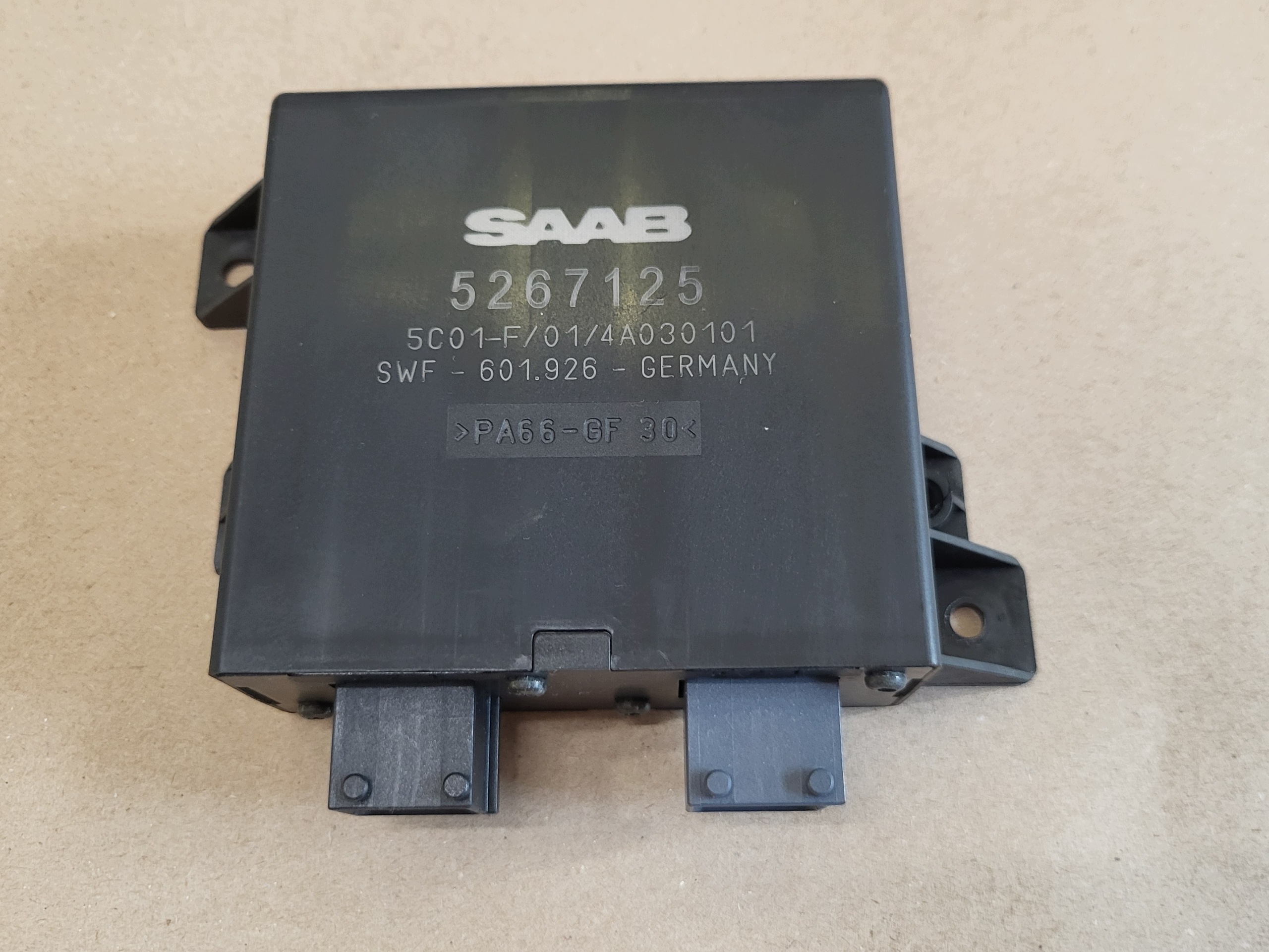 module control unit CZUJNIKOW PDC PARKTRONIK SAAB 9-5 5267125 SWF-601926 OE EU